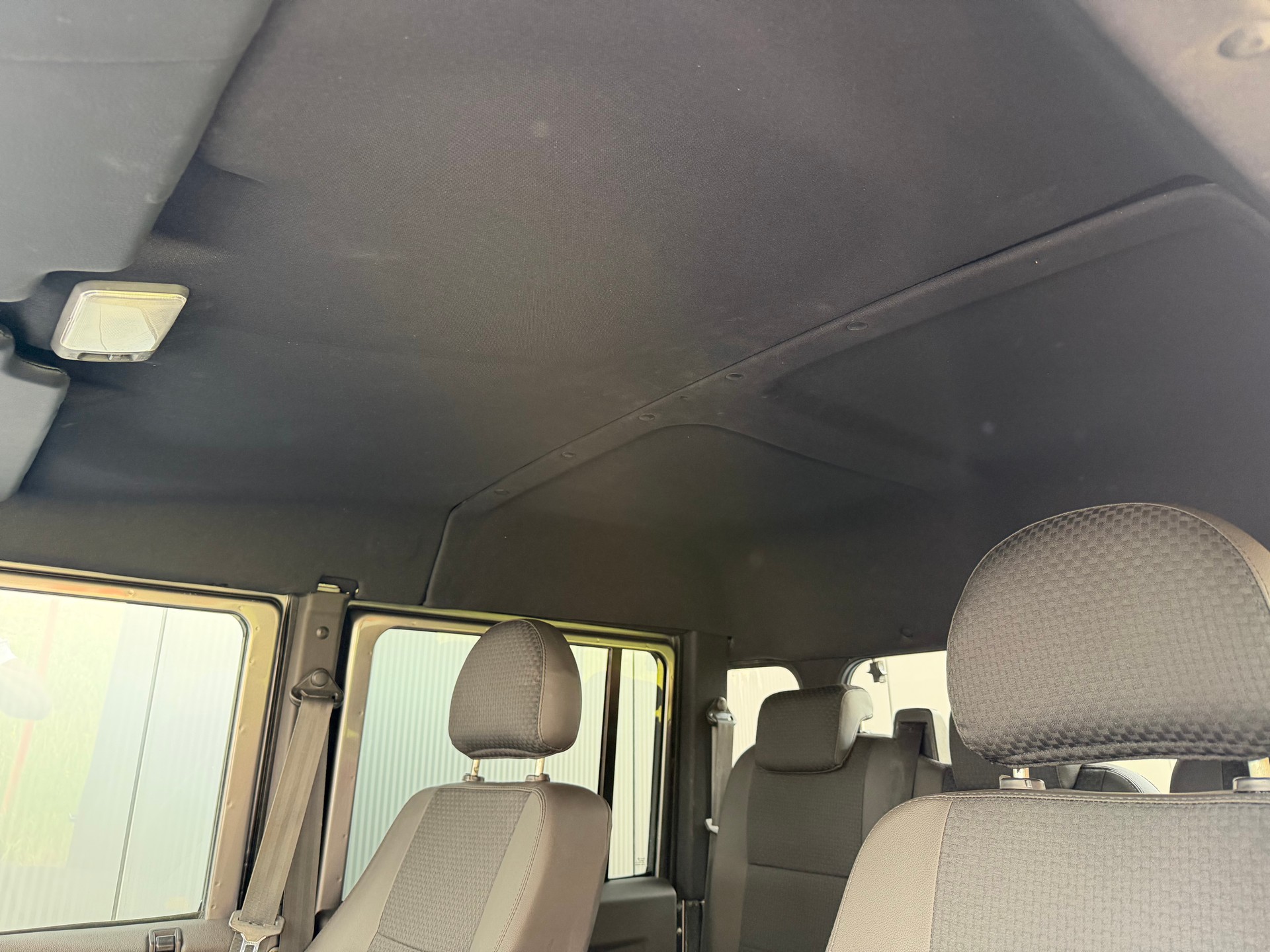 LAND ROVER Defender 130 TD4 2.2 *VERZINKT*-image-25