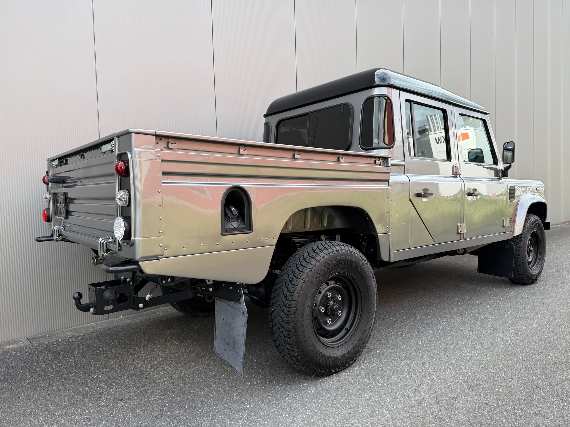 LAND ROVER Defender 130 TD4 2.2 *VERZINKT*-image-5