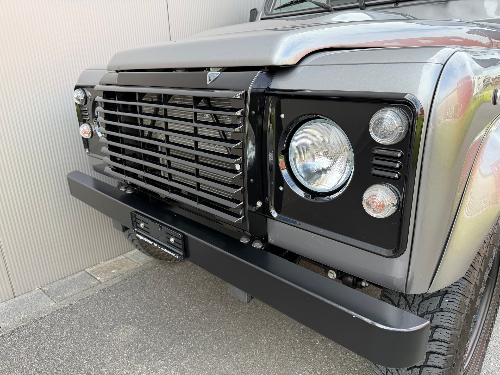 LAND ROVER Defender 130 TD4 2.2 *VERZINKT*-image-17
