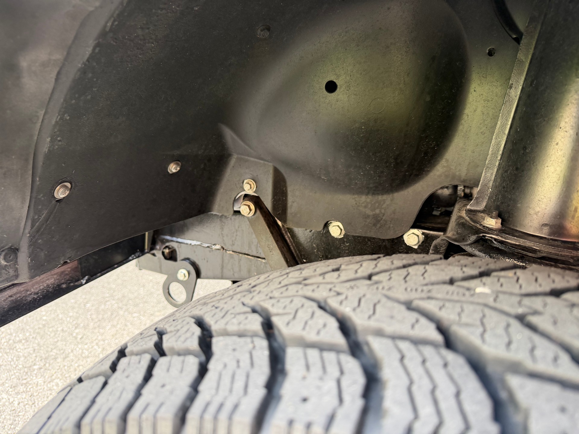 LAND ROVER Defender 130 TD4 2.2 *VERZINKT*-image-16