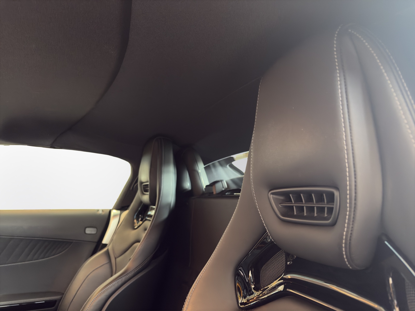 MERCEDES-BENZ AMG GT C Roadster-image-8