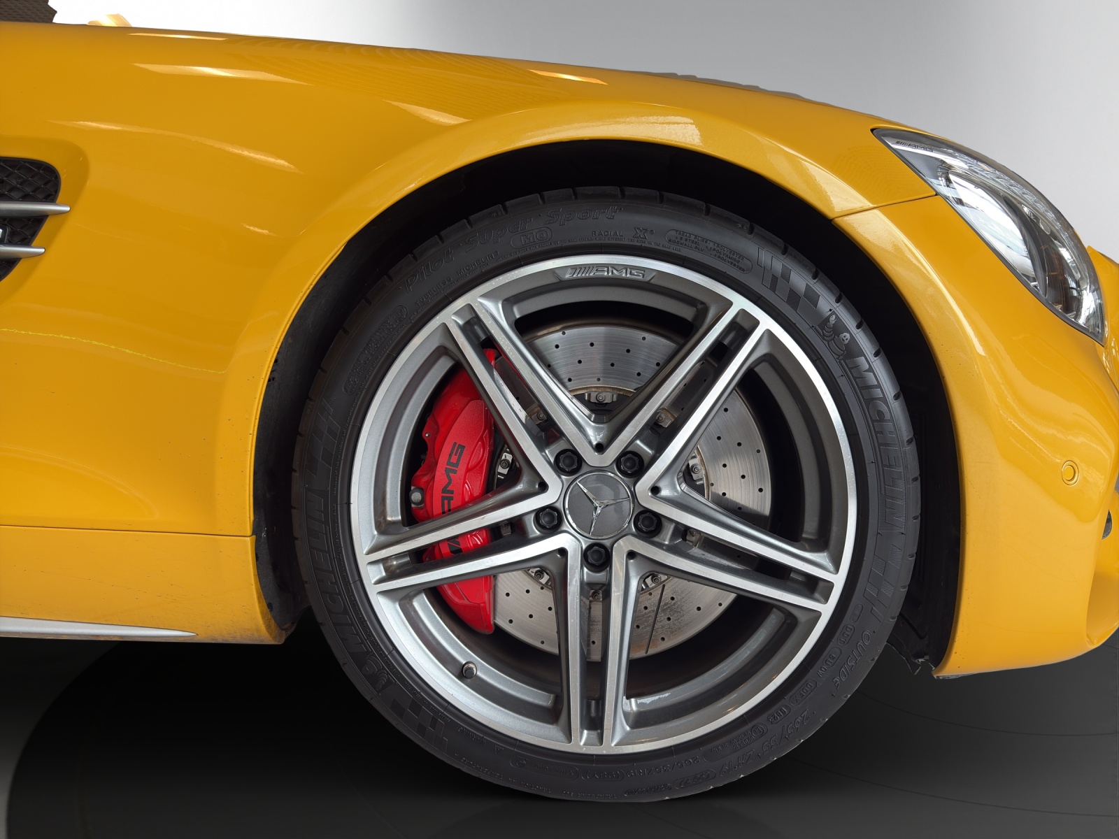 MERCEDES-BENZ AMG GT C Roadster-image-5