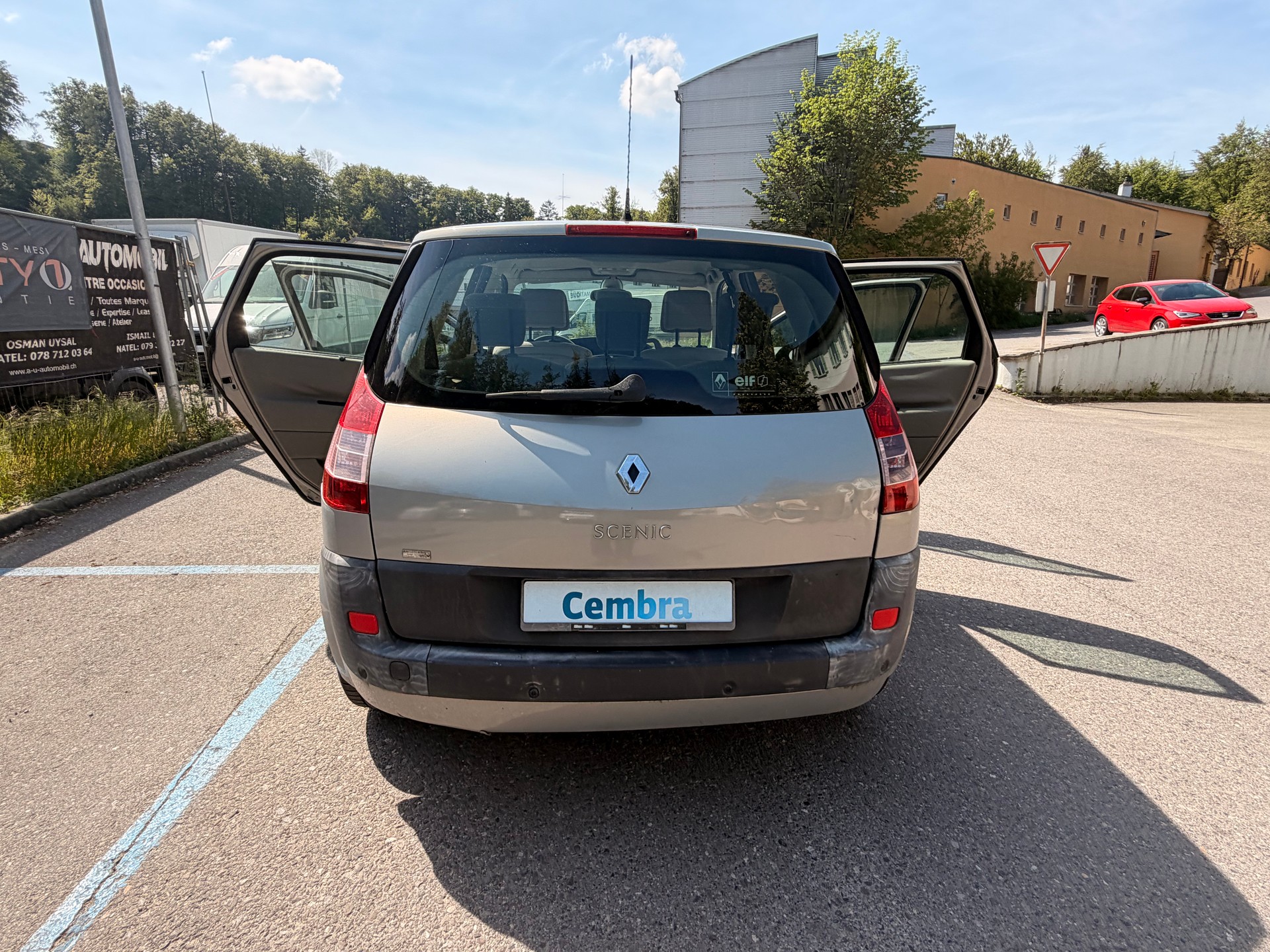 RENAULT MEGANE SCENIC-image-16