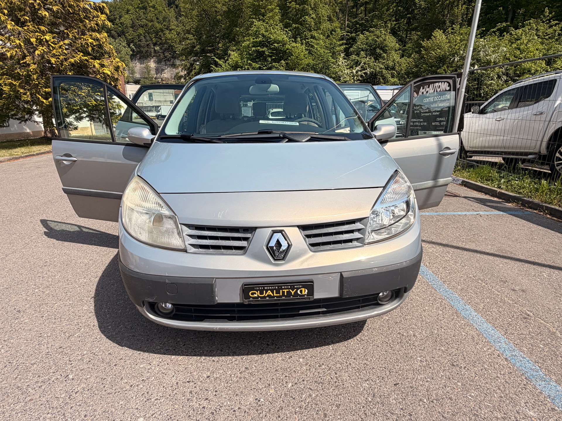 RENAULT MEGANE SCENIC-image-12