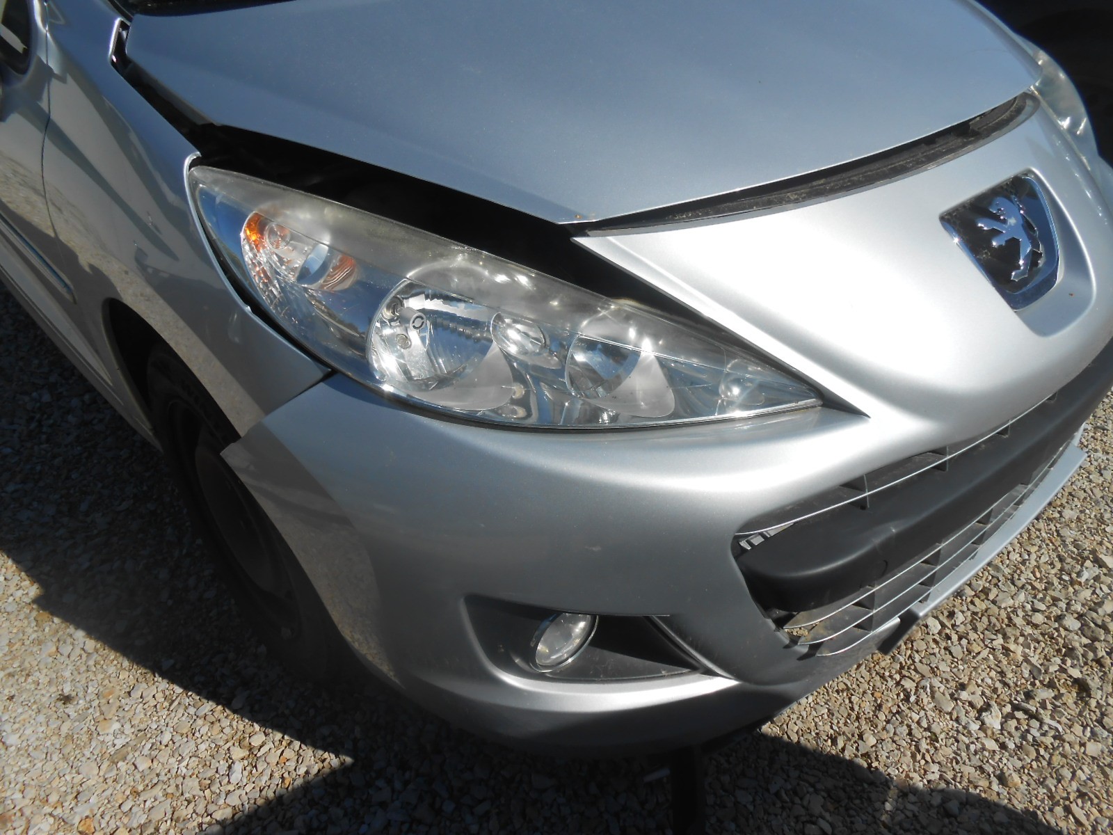 PEUGEOT 207 1.6 16V Allure-image-6