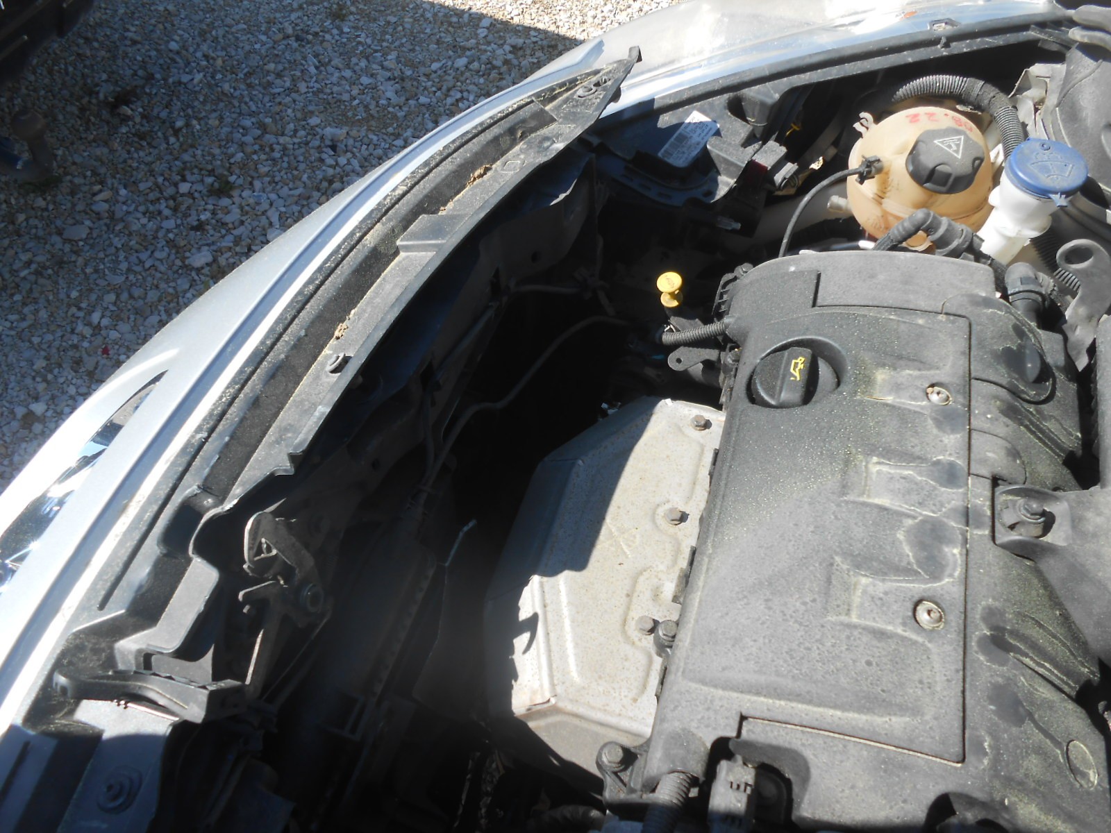 PEUGEOT 207 1.6 16V Allure-image-5