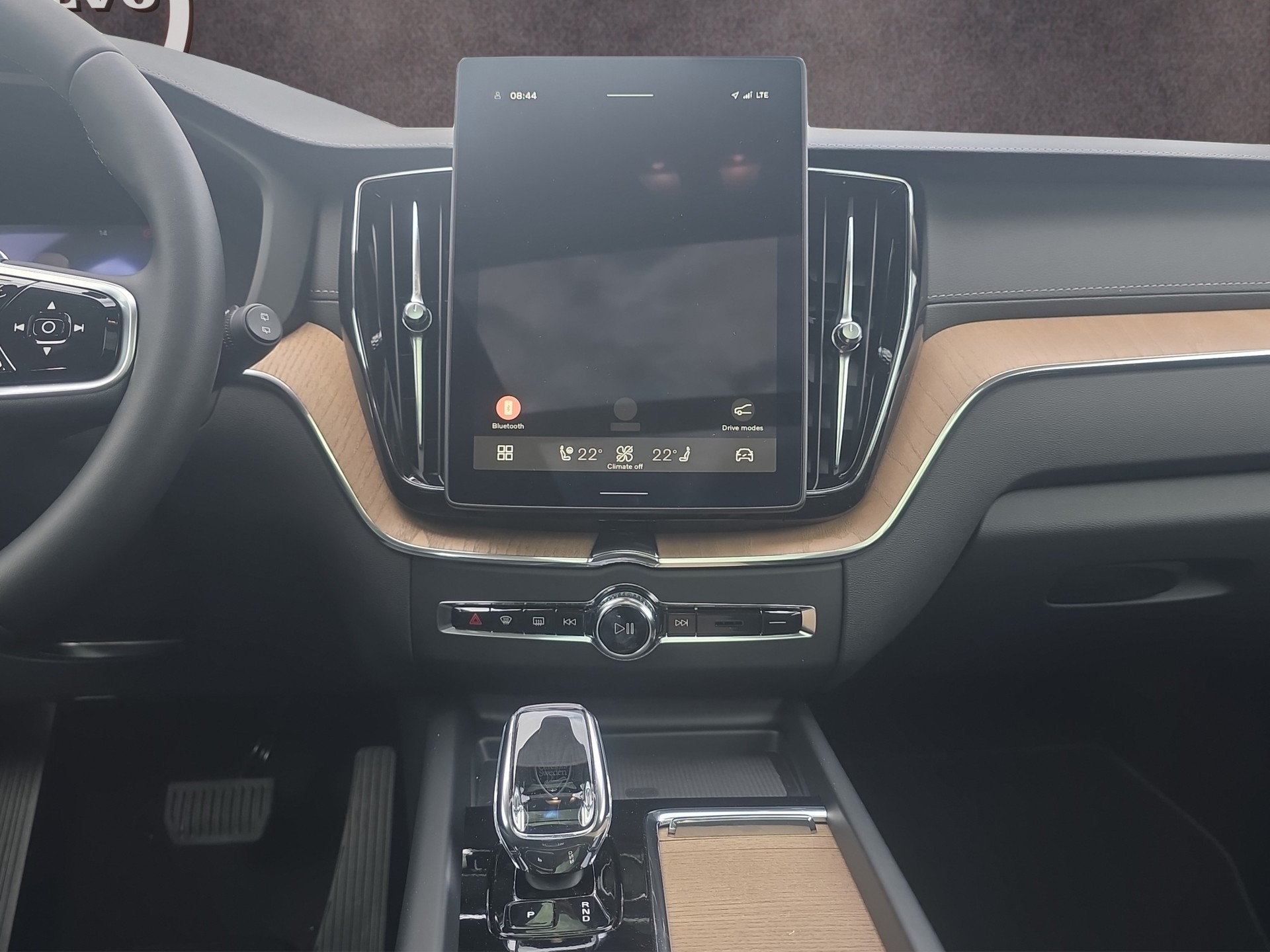 VOLVO XC60 2.0 T6 TE Ultra Dark eAWD-image-13
