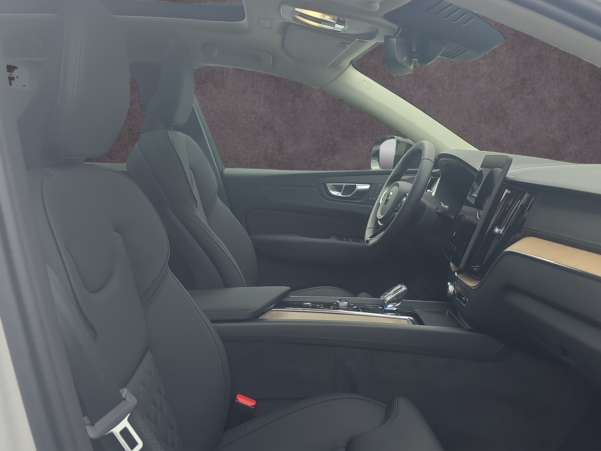 VOLVO XC60 2.0 T6 TE Ultra Dark eAWD-image-18