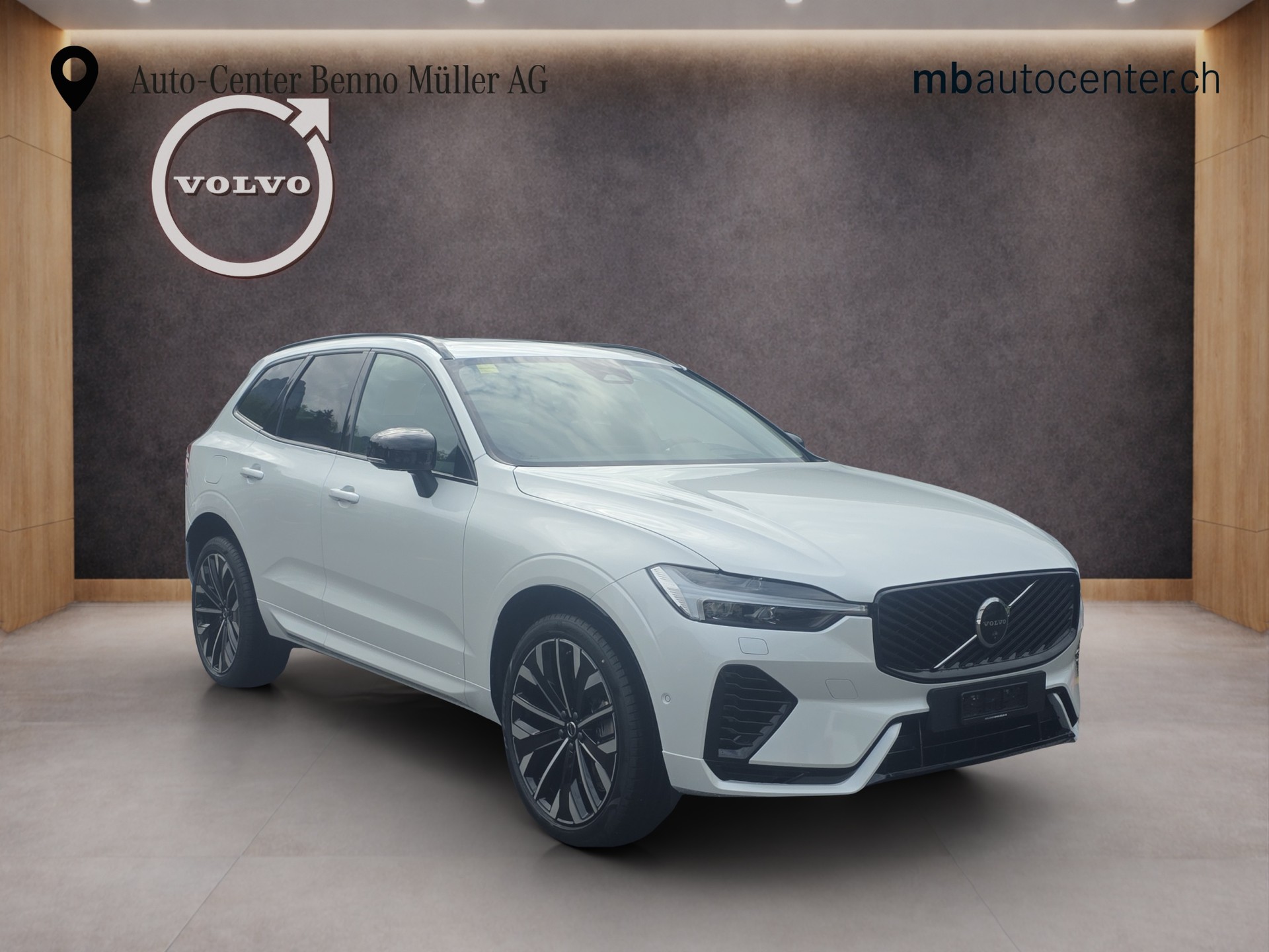 VOLVO XC60 2.0 T6 TE Ultra Dark eAWD-image-6