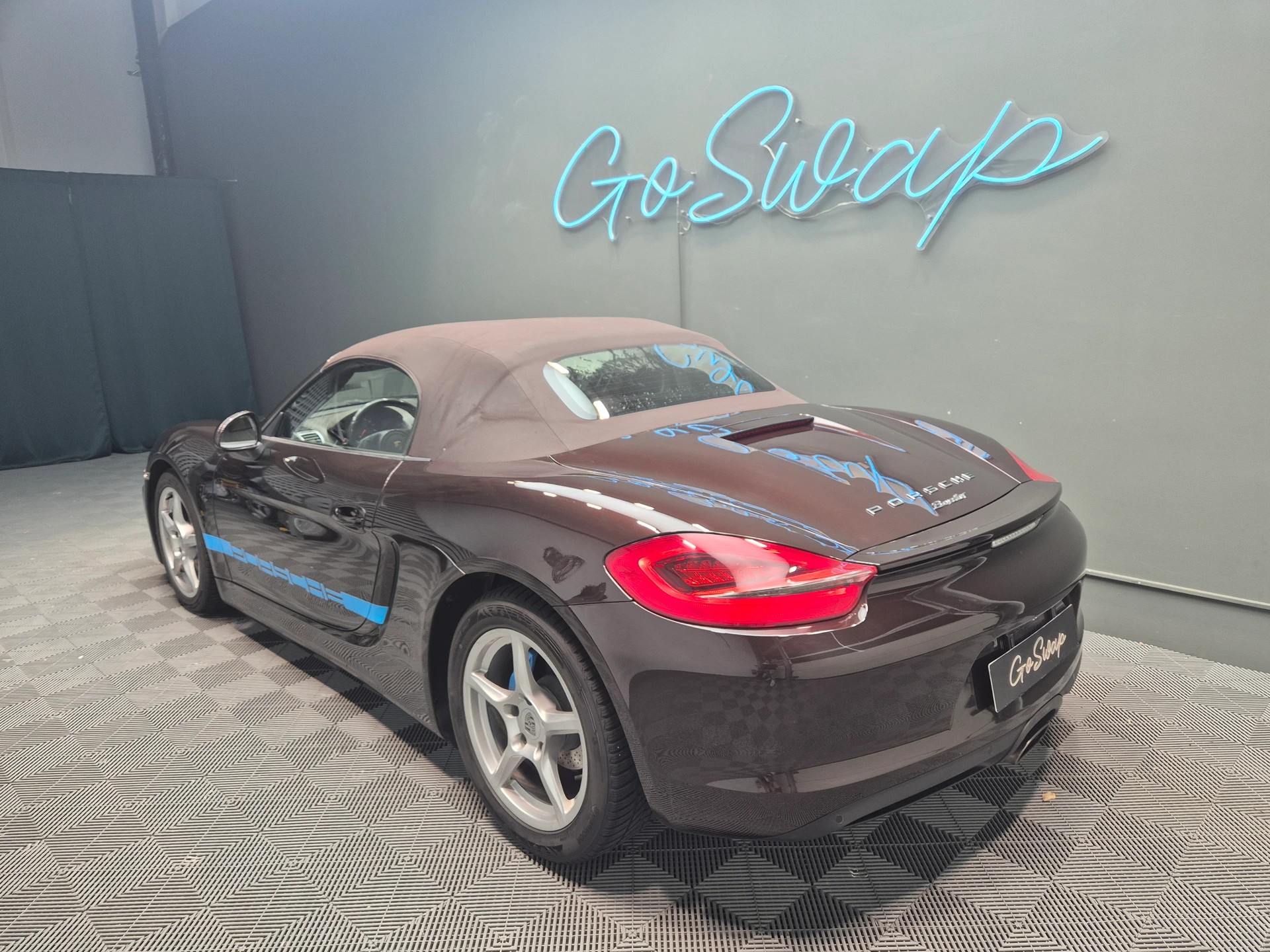 PORSCHE Boxster 2.7-image-9