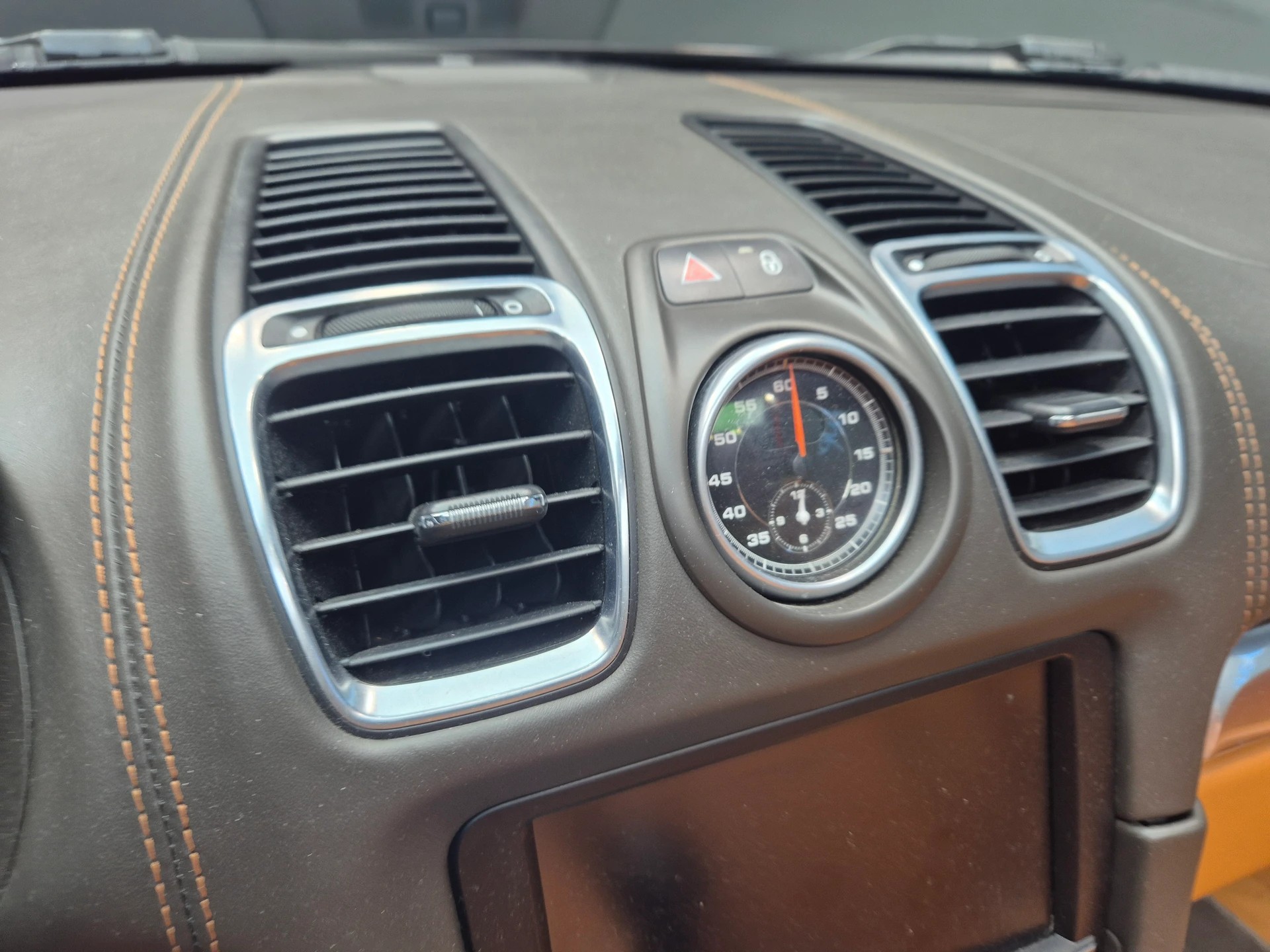 PORSCHE Boxster 2.7-image-16
