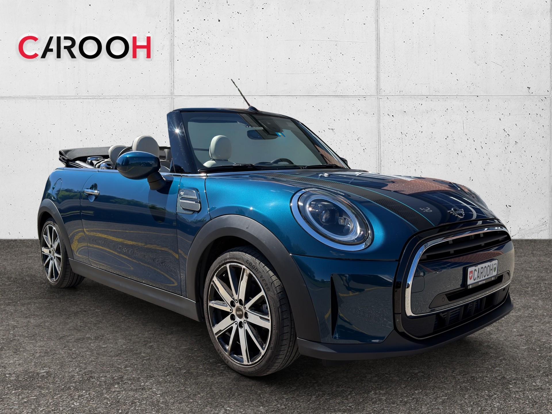 MINI Cooper Cabriolet-image-0