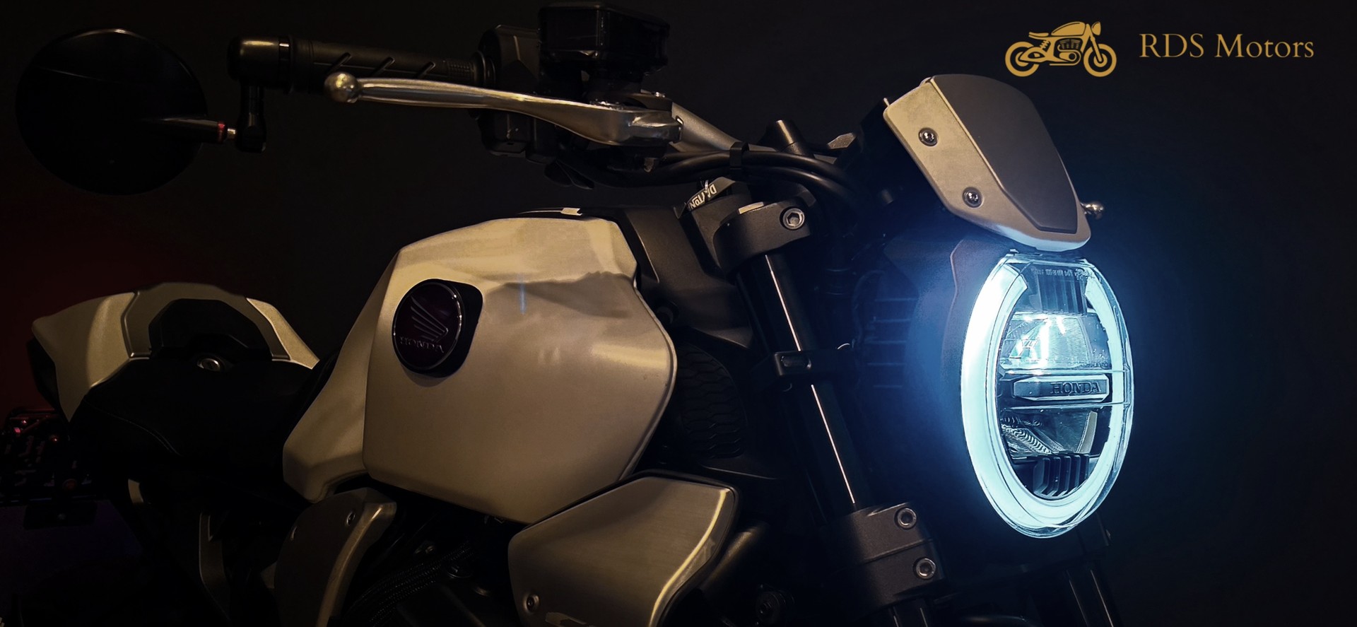 HONDA CB 1000 R ABS-showroom-element-3