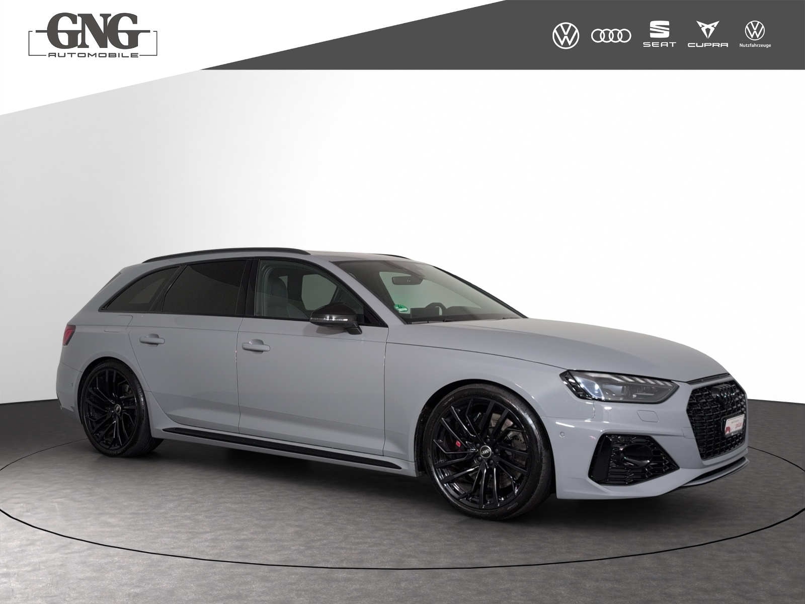 AUDI RS4 Avant quattro tiptronic-image-3
