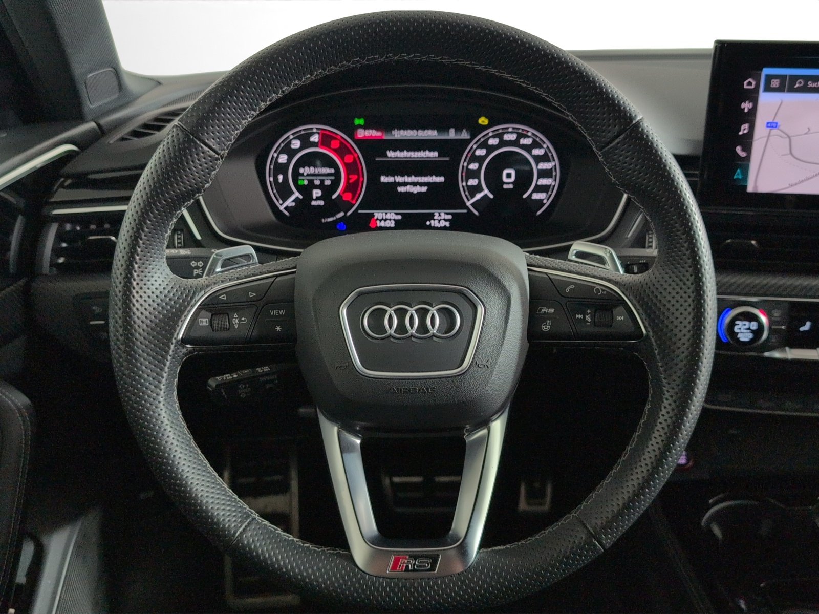 AUDI RS4 Avant quattro tiptronic-image-11