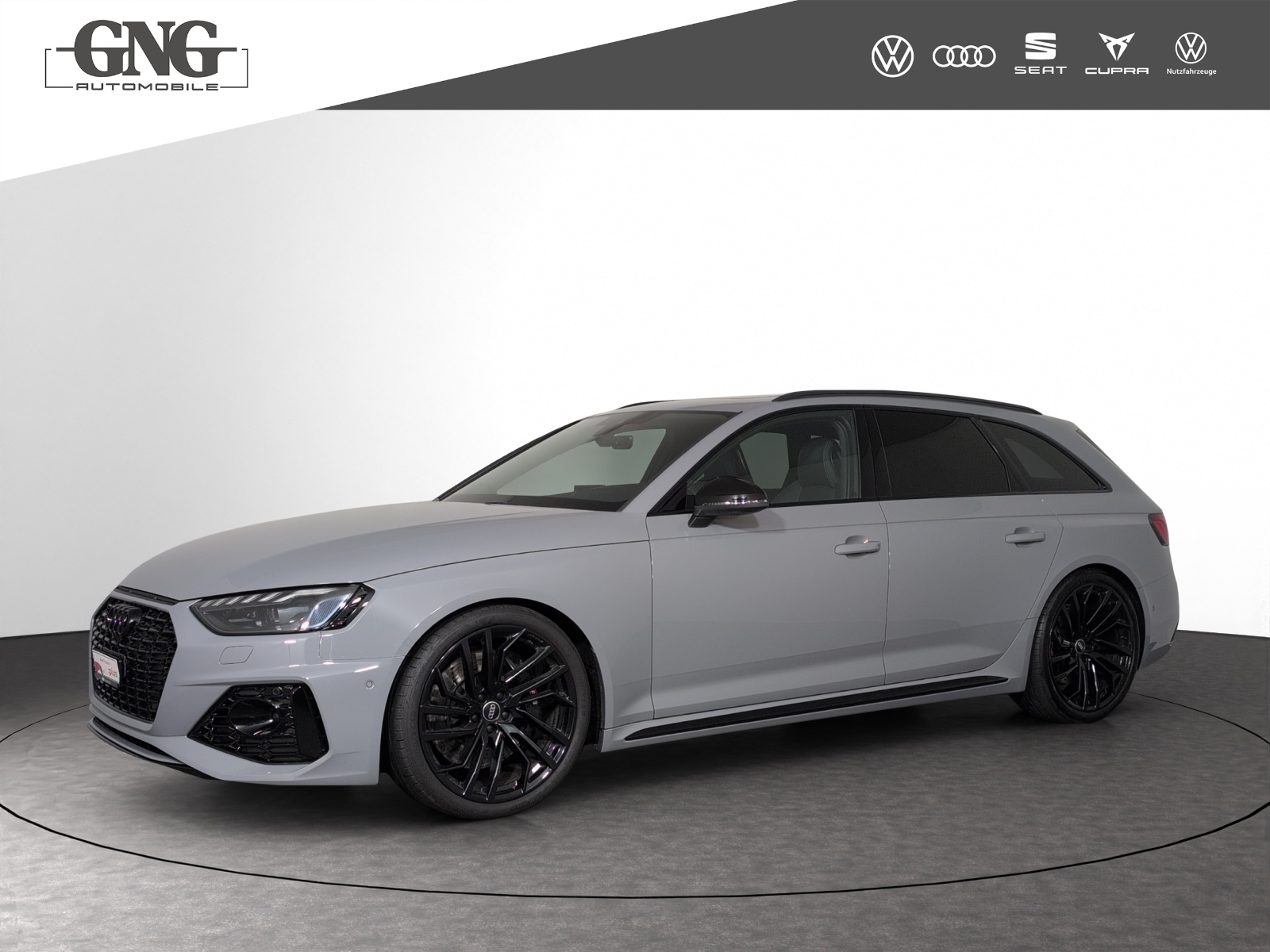 AUDI RS4 Avant quattro tiptronic-image-0