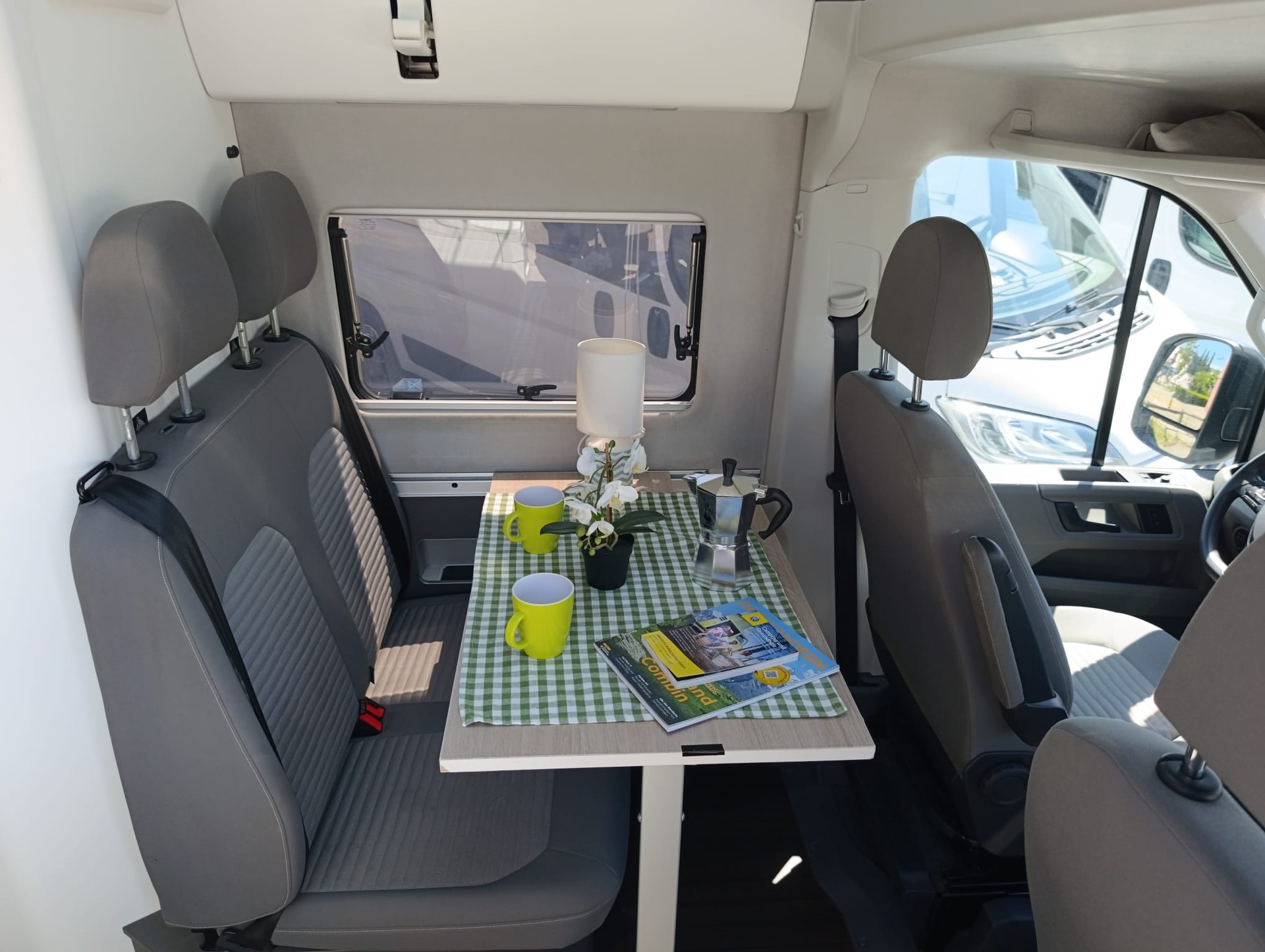 VW Crafter Grand California 600 ***Alltagstaugliches, echtes, vollwertiges Zuhause auf Rädern***-image-14