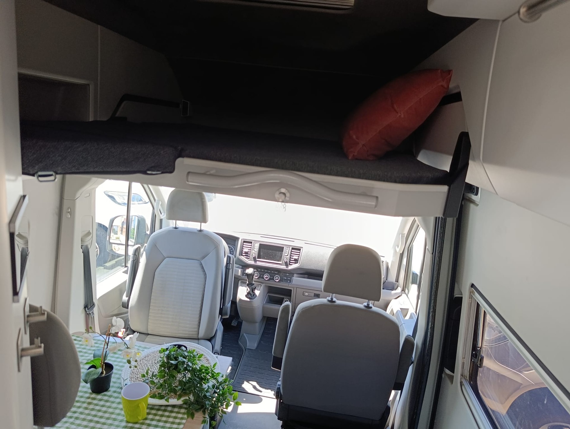 VW Crafter Grand California 600 ***Alltagstaugliches, echtes, vollwertiges Zuhause auf Rädern***-image-21