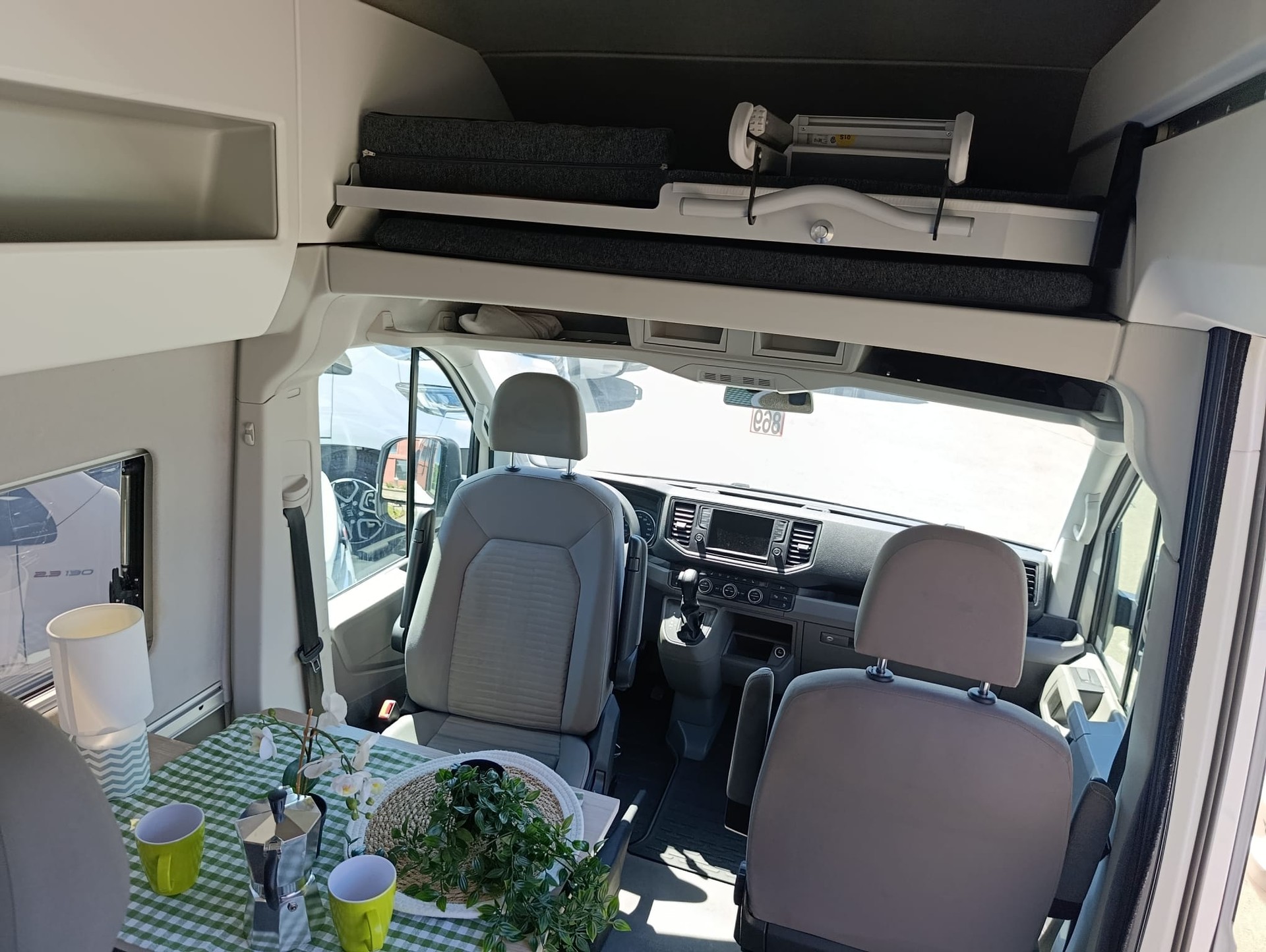 VW Crafter Grand California 600 ***Alltagstaugliches, echtes, vollwertiges Zuhause auf Rädern***-image-24