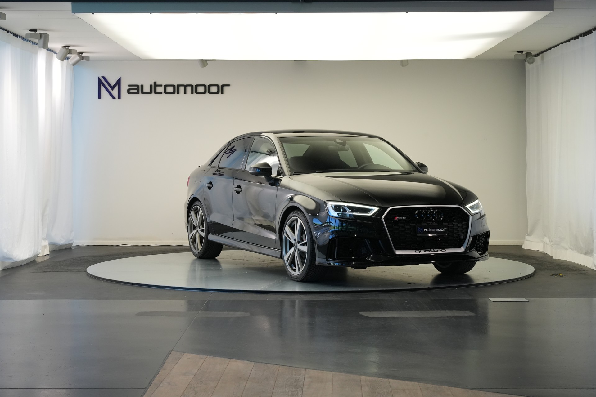 AUDI RS3 Limousine 2.5 TSI quattro S-tronic *Sportsitze* *Assistenzpaket* *B&O*-showroom-element-2
