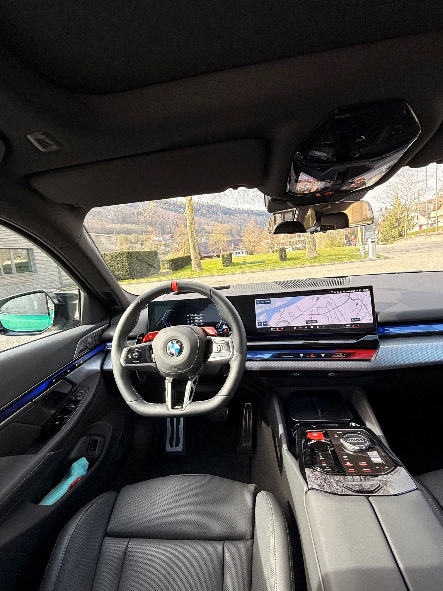 BMW M5 xDrive Touring-image-7