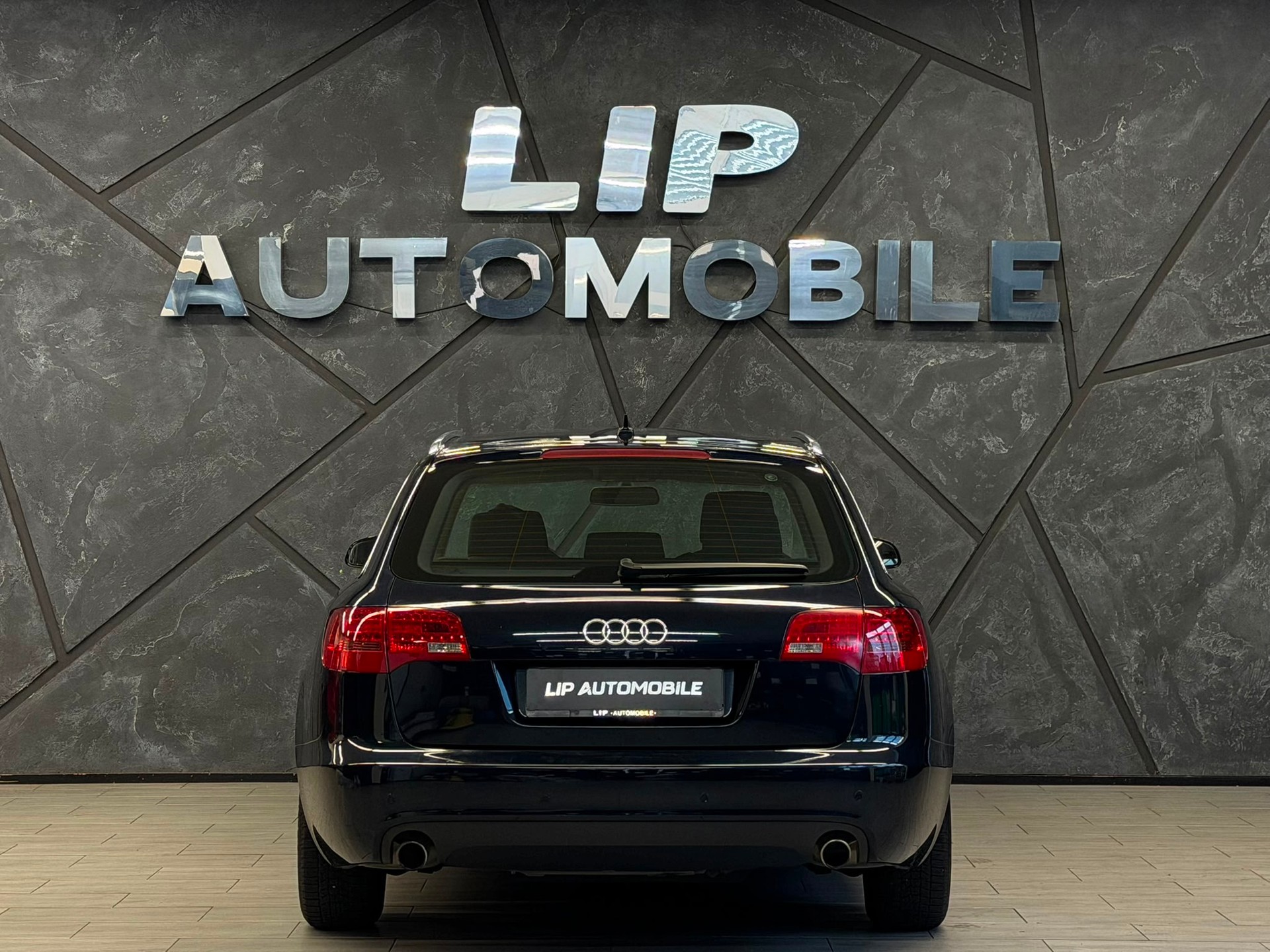 AUDI A6 Avant 2.4 V6 tiptronic-image-6