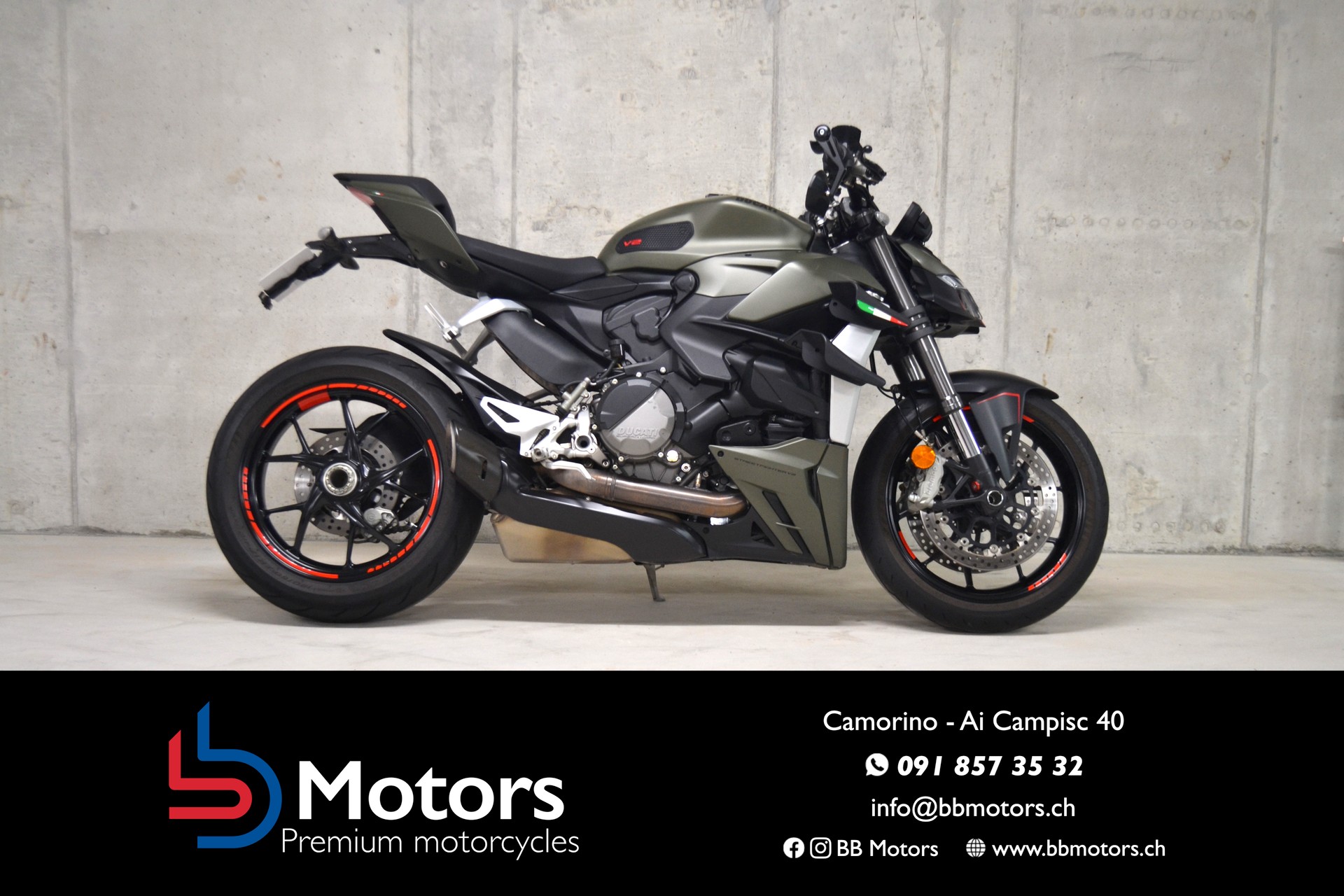 DUCATI Streetfighter V2