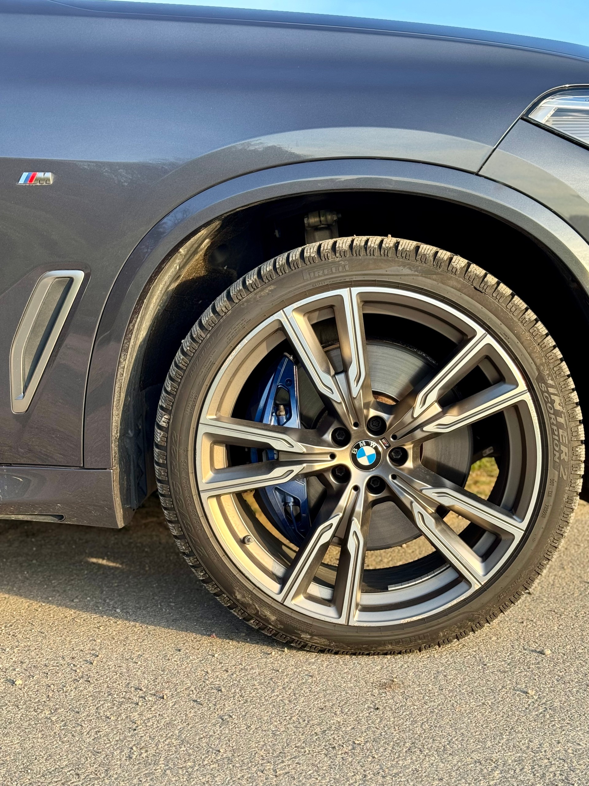 BMW M50d xDrive-image-2