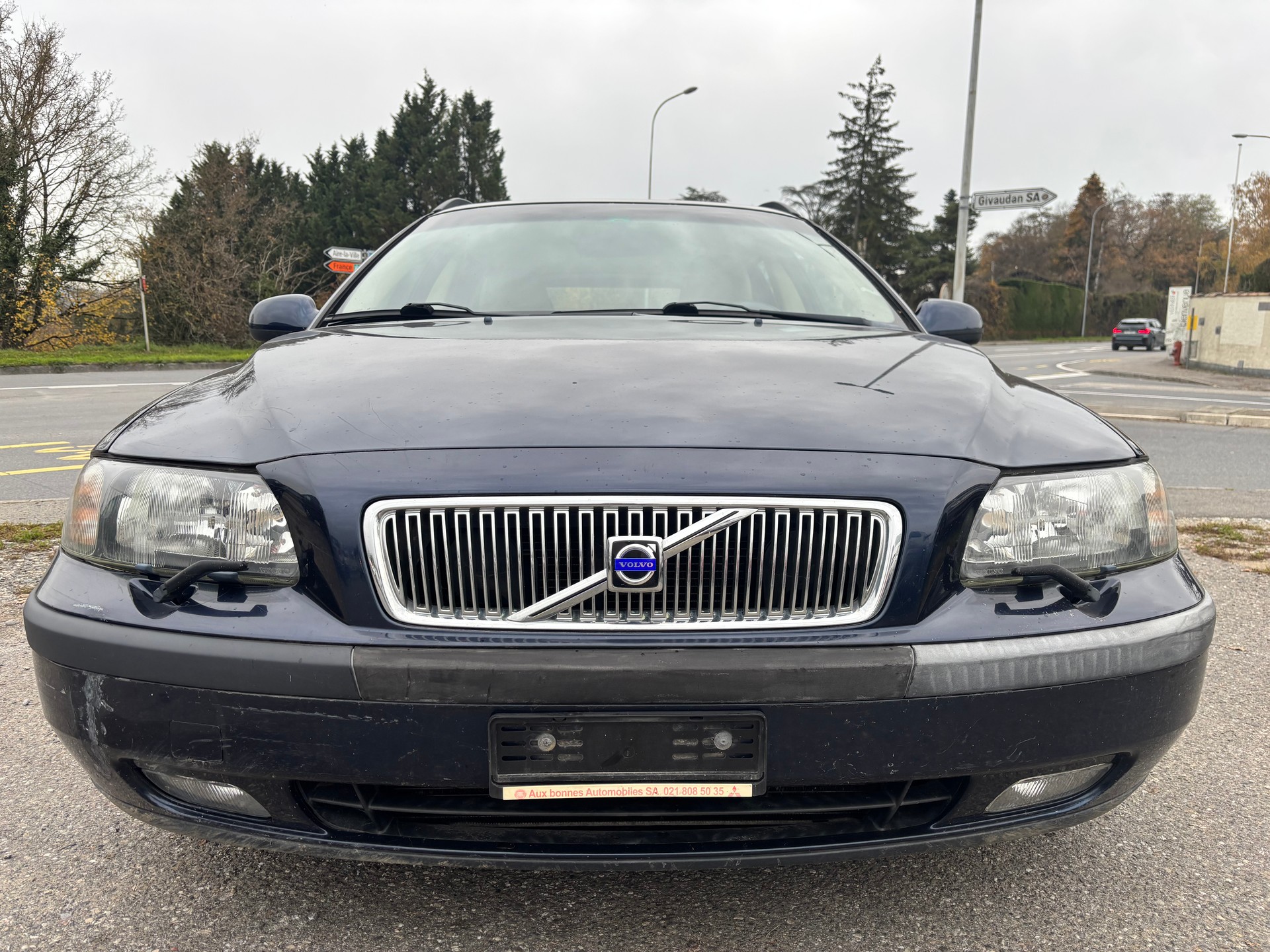 VOLVO V70 D5-image-0