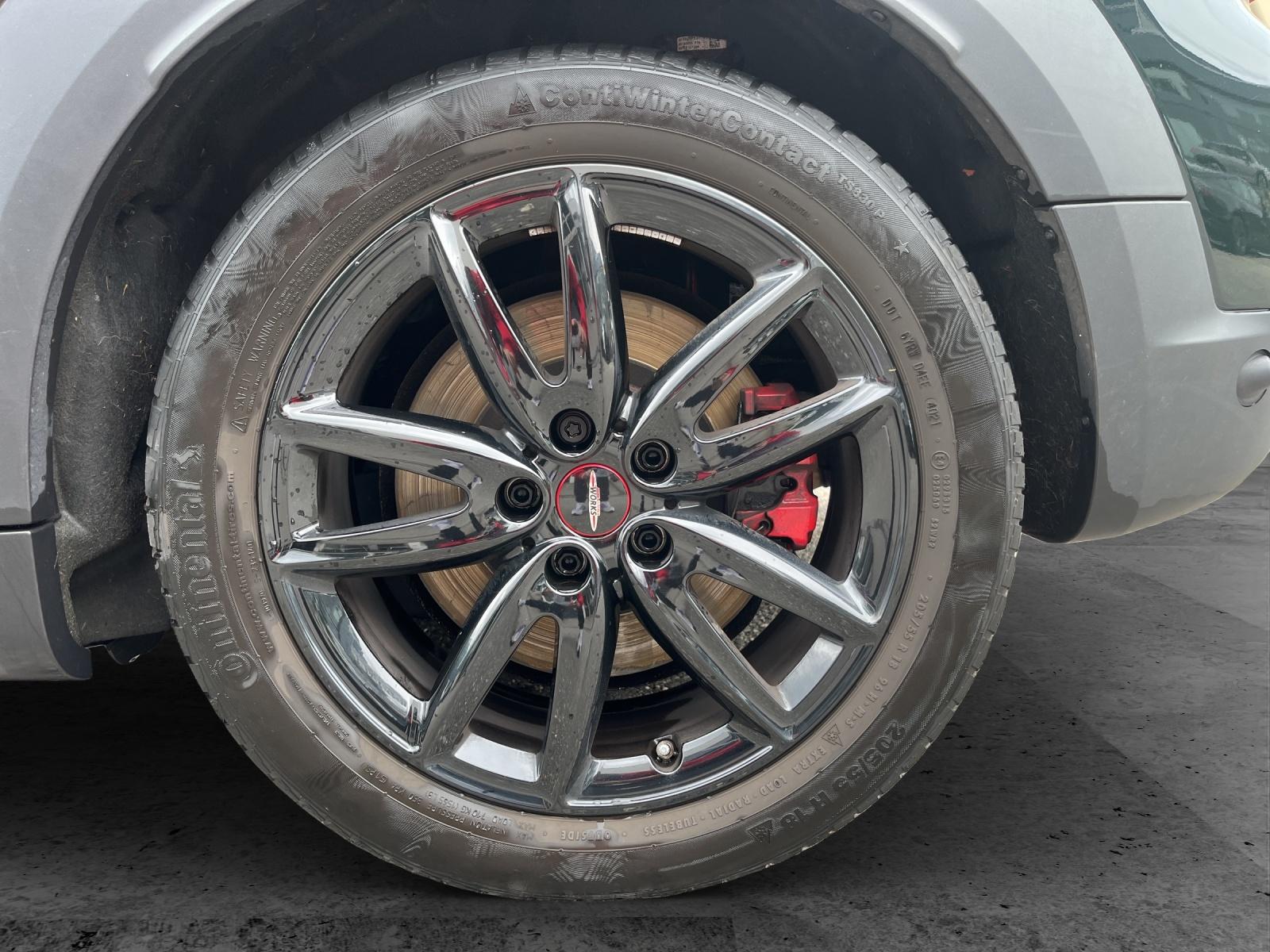 MINI Countryman F60 2.0i John Cooper Works ALL4-image-9