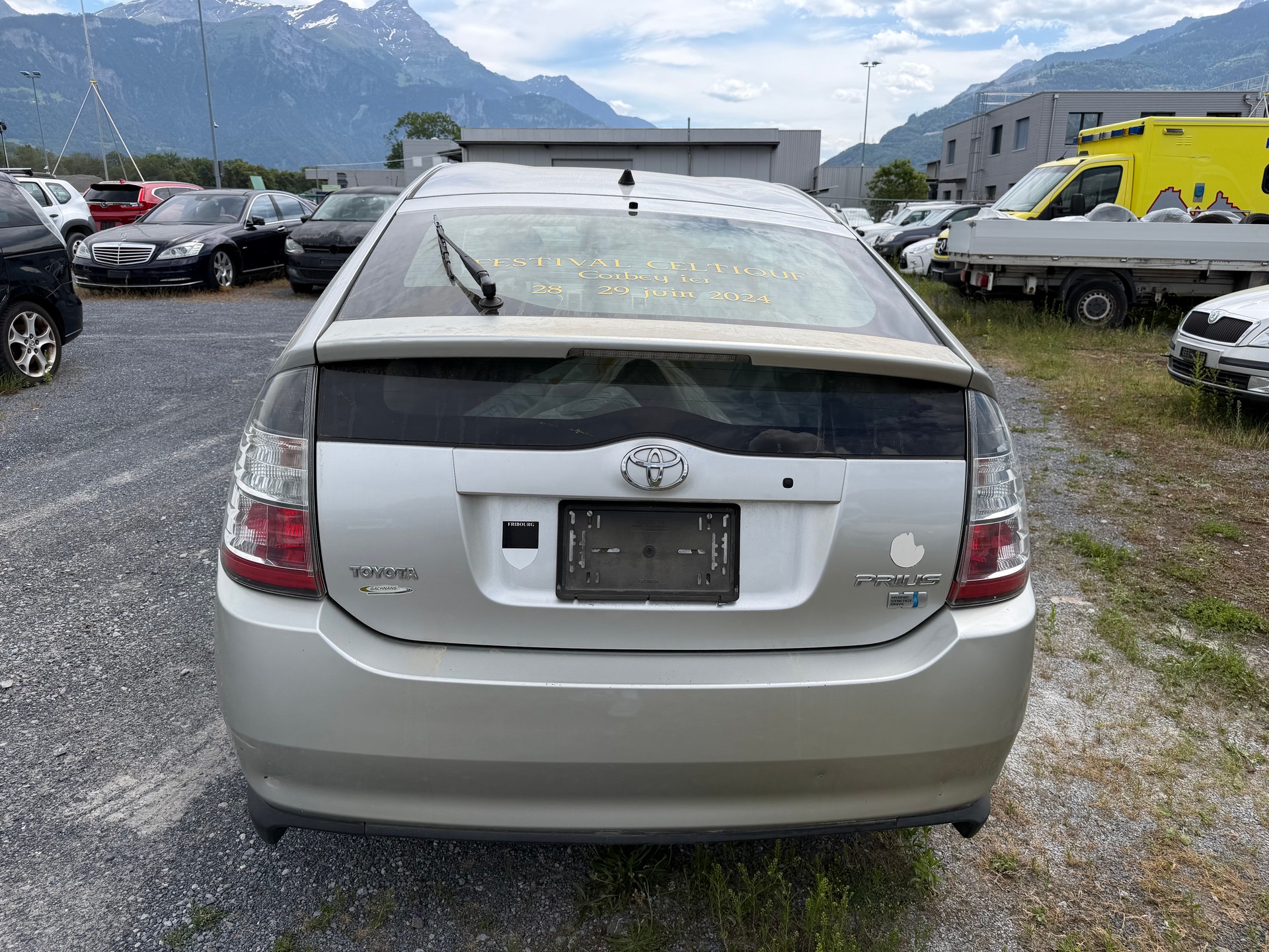TOYOTA Prius 1.5 16V Hybrid-image-5
