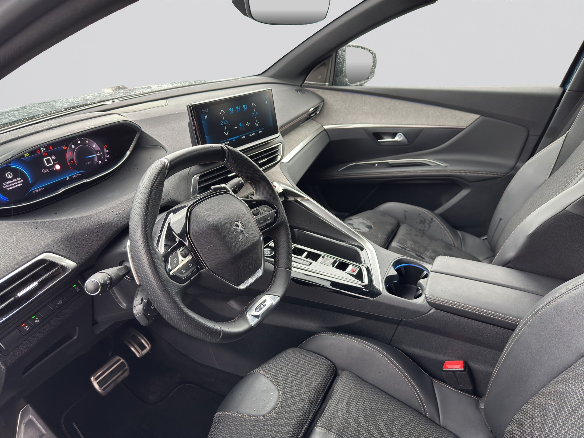 PEUGEOT 3008 1.2 PureTech GT EAT8-image-6