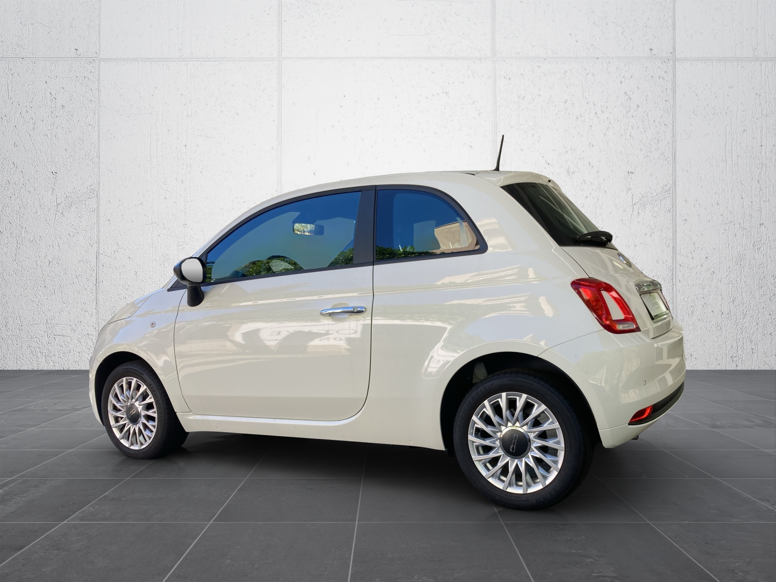 FIAT 500 1.0 N3 MildHybrid Cult Edition-image-3