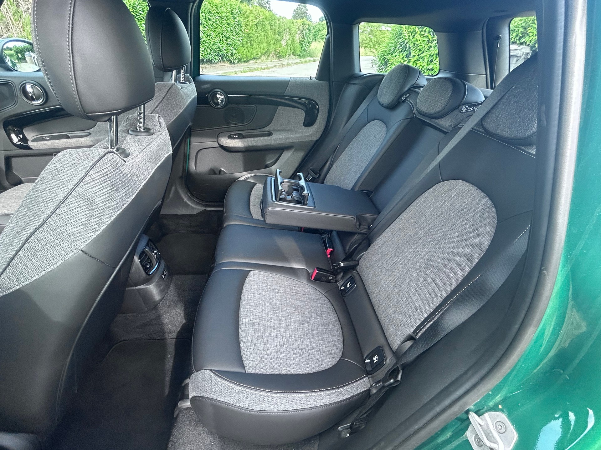 MINI 2.0i Cooper S SAG ALL4-image-3