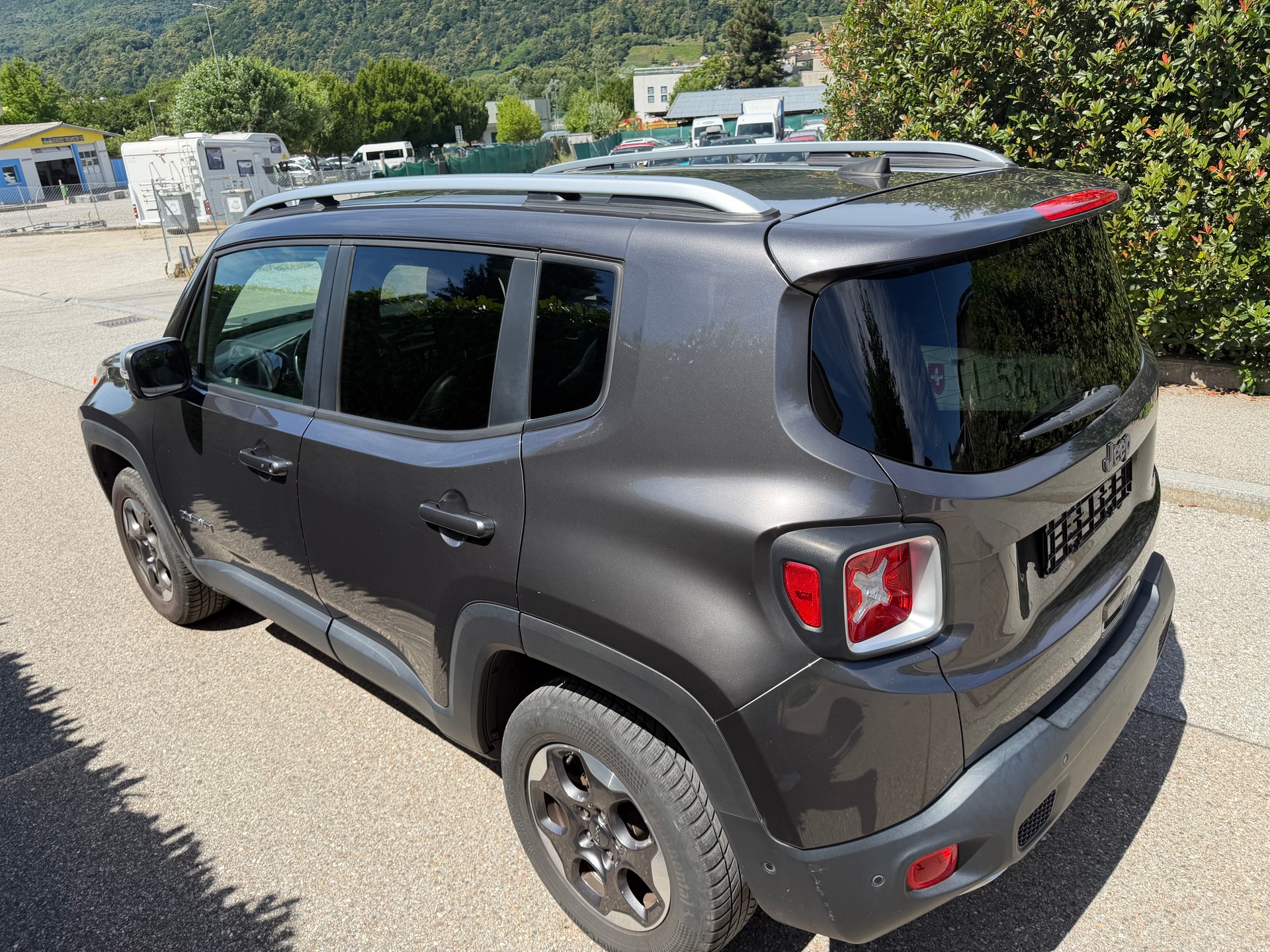 JEEP Renegade 1.4 Turbo Limited AWD-image-5