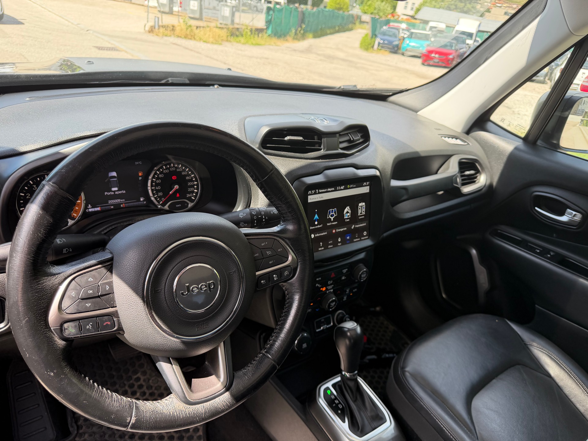JEEP Renegade 1.4 Turbo Limited AWD-image-7