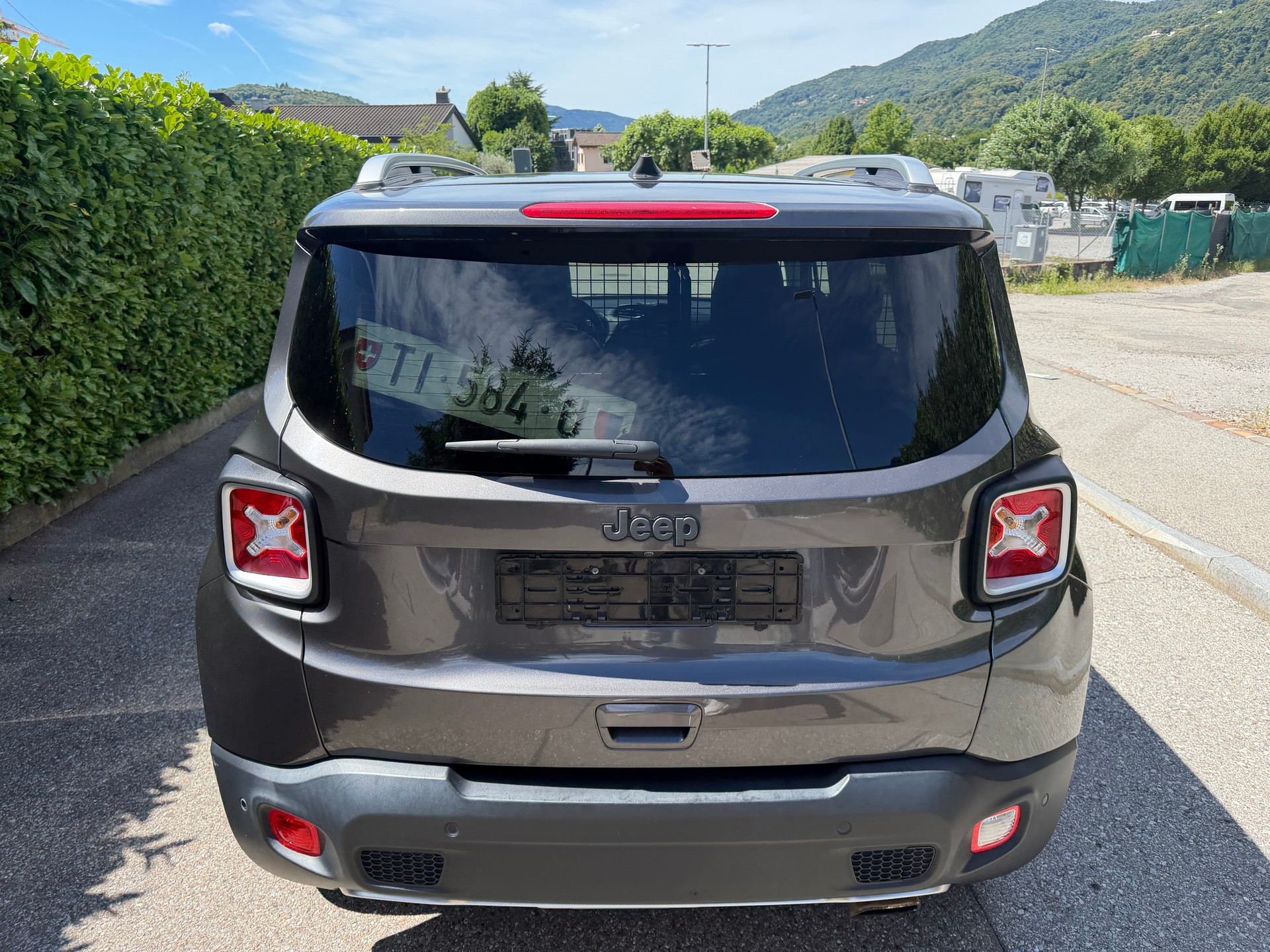 JEEP Renegade 1.4 Turbo Limited AWD-image-4