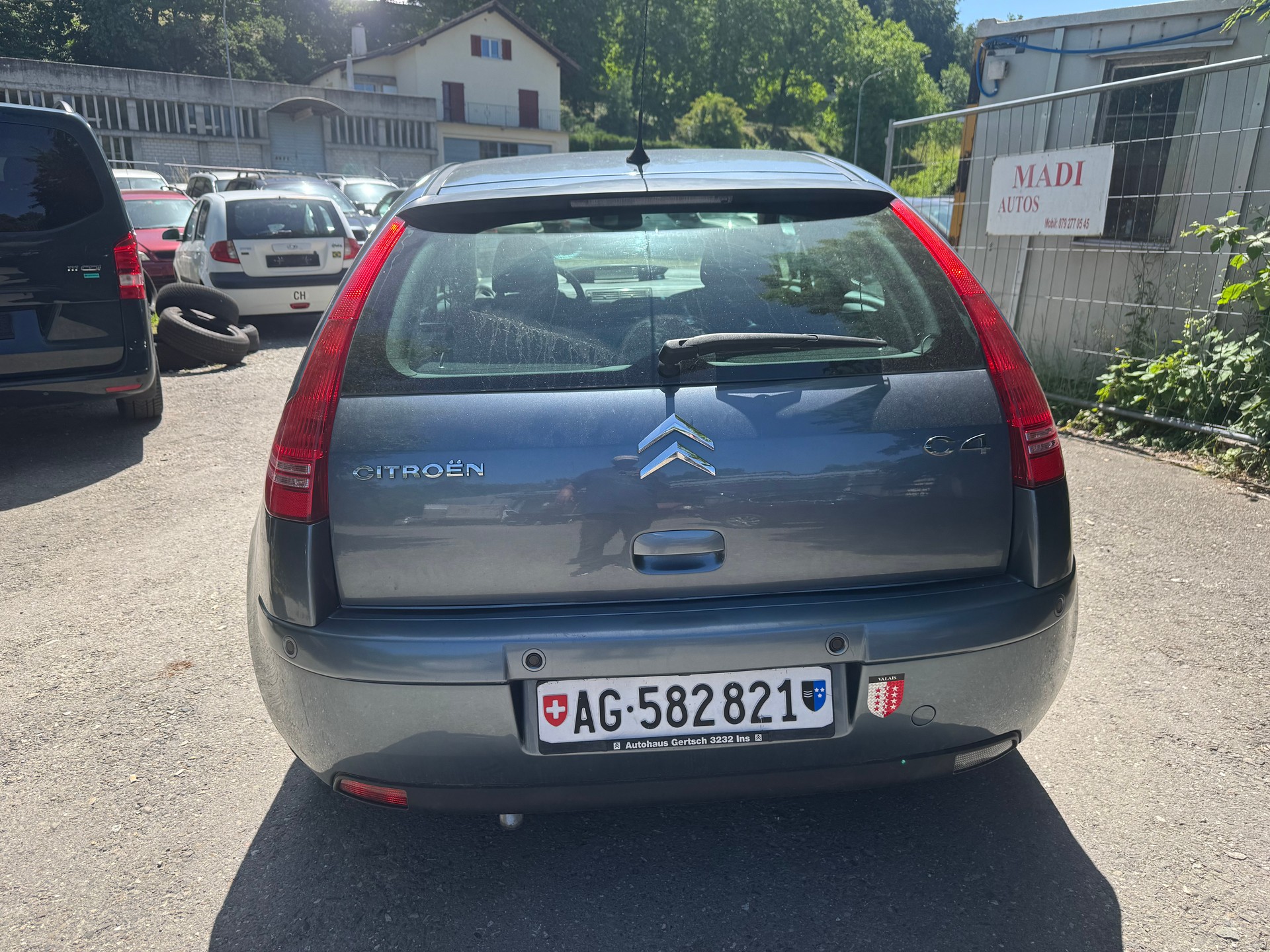 CITROEN C4 Berline 1.6i 16V SX-image-4