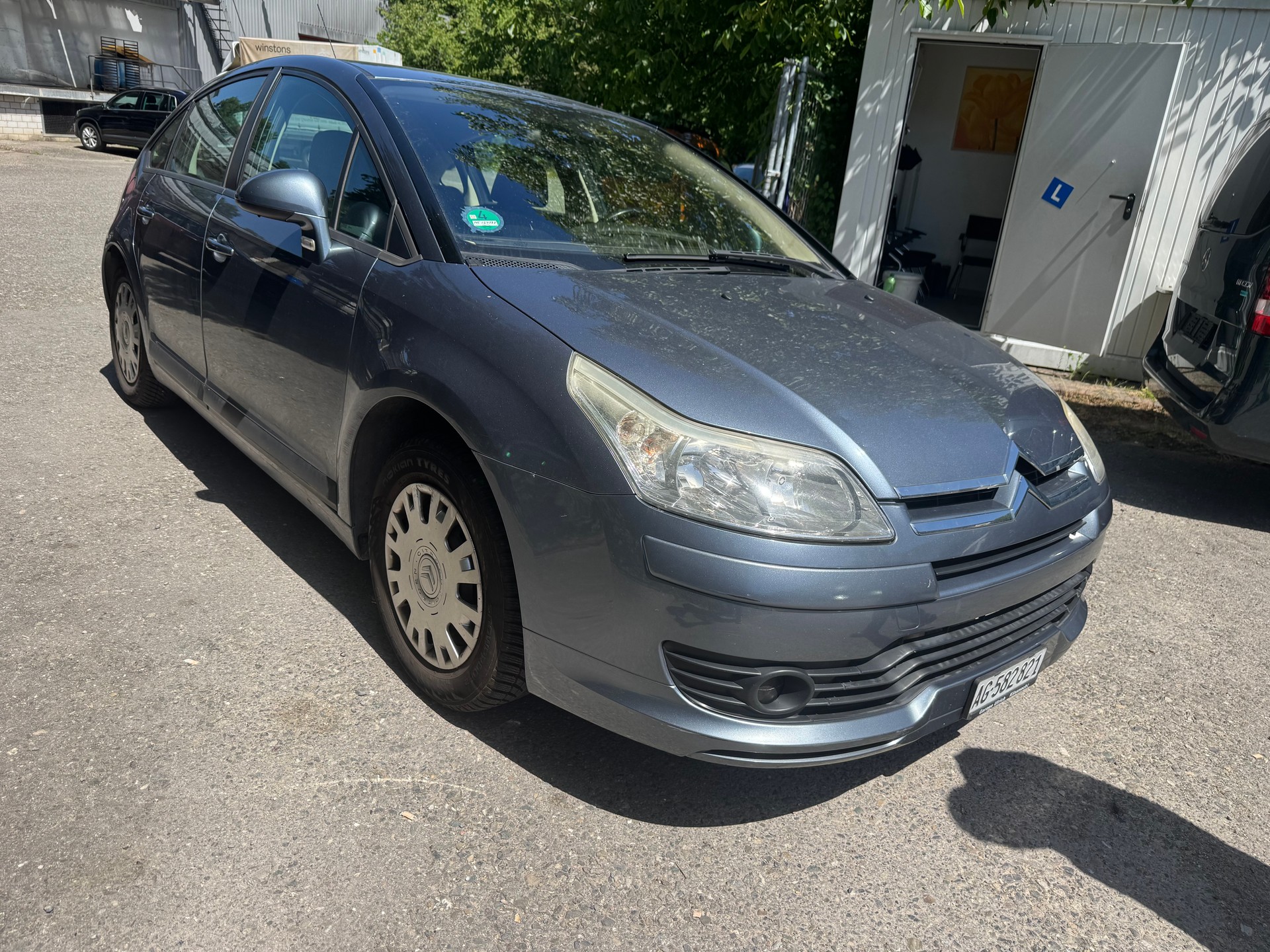 CITROEN C4 Berline 1.6i 16V SX-image-0
