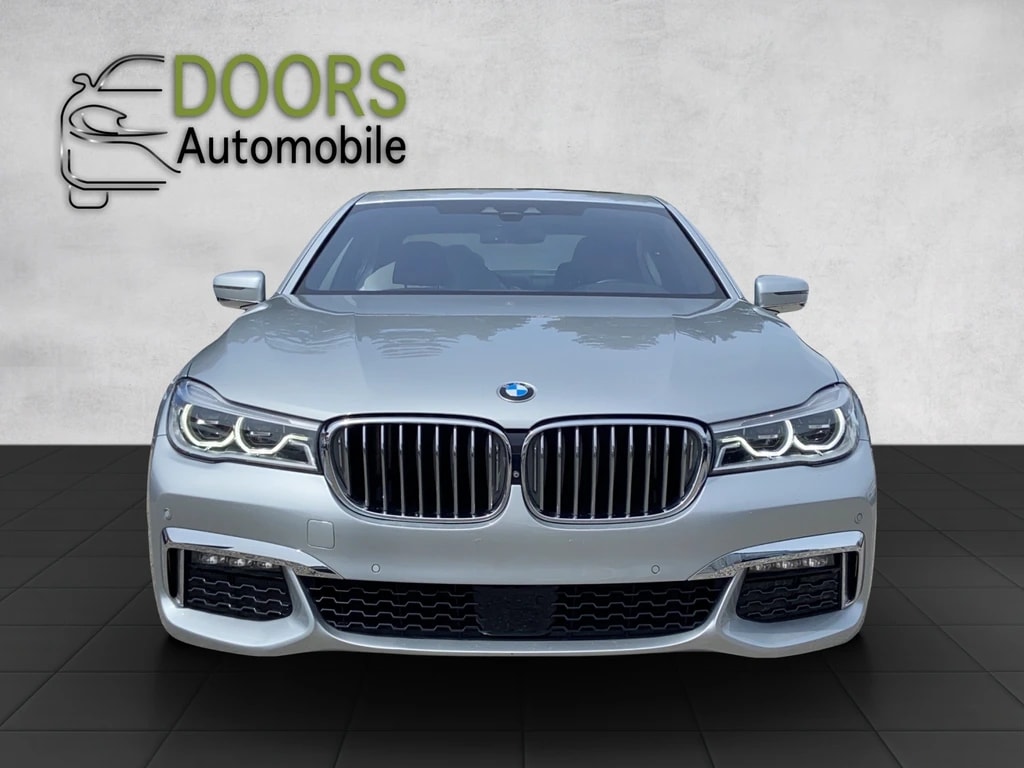 BMW 730d xDrive Steptronic-image-1