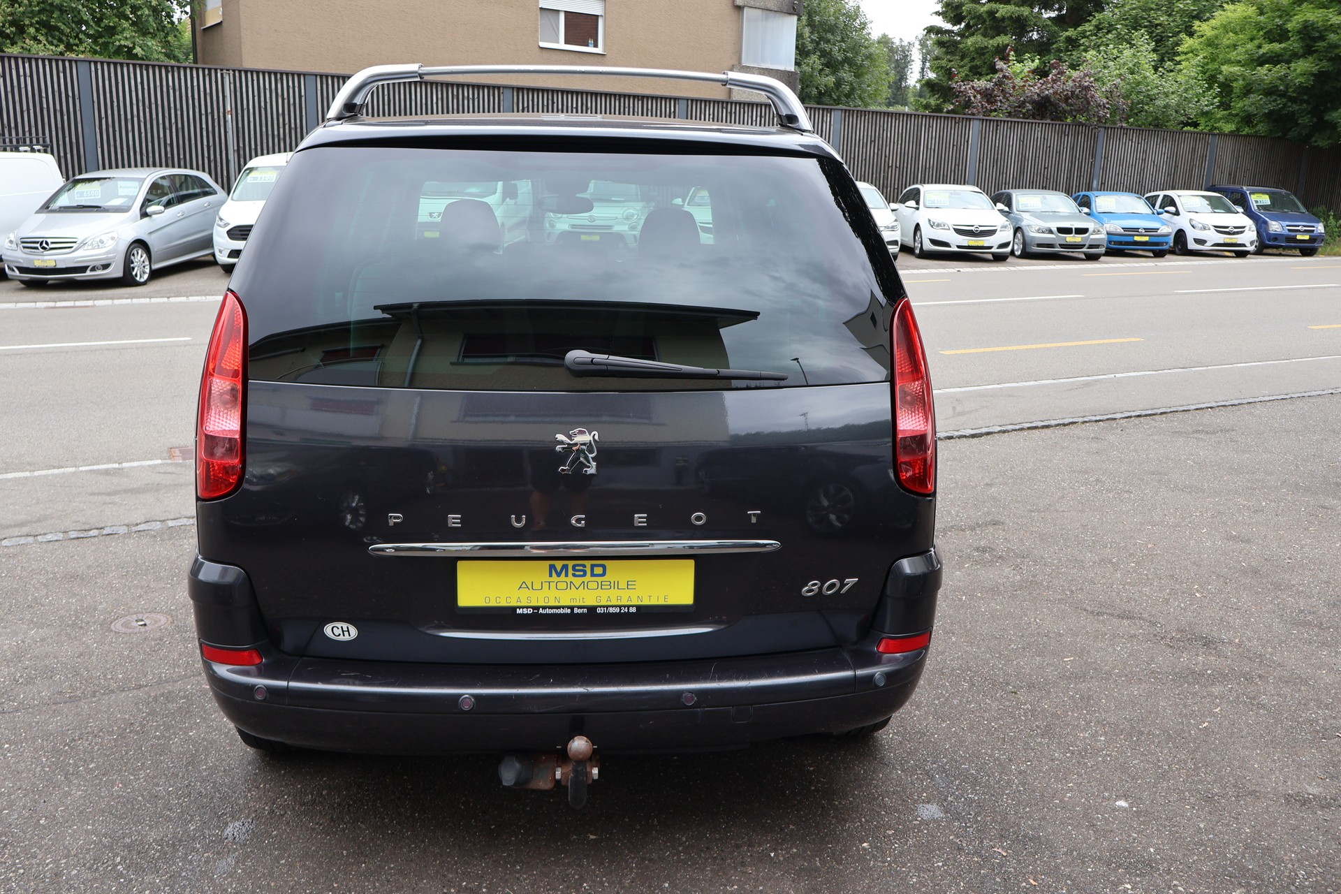PEUGEOT 807 2.0 16V HDi ST Family+ Automatic-image-7