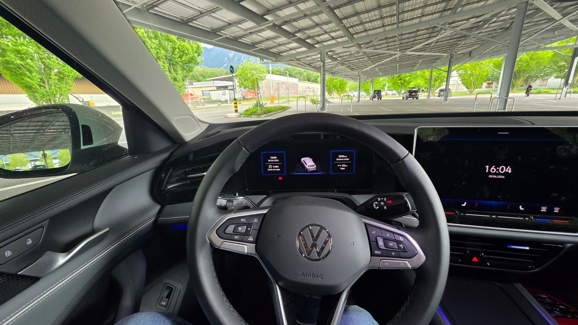 VW Passat Variant 1.5 eTSI evo2 Business DSG-image-10