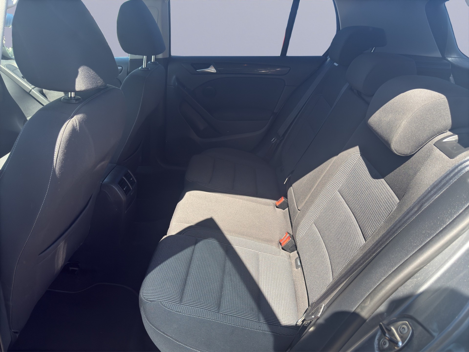 VW Golf 1.2 TSI BlueMotion Technology Team-image-13