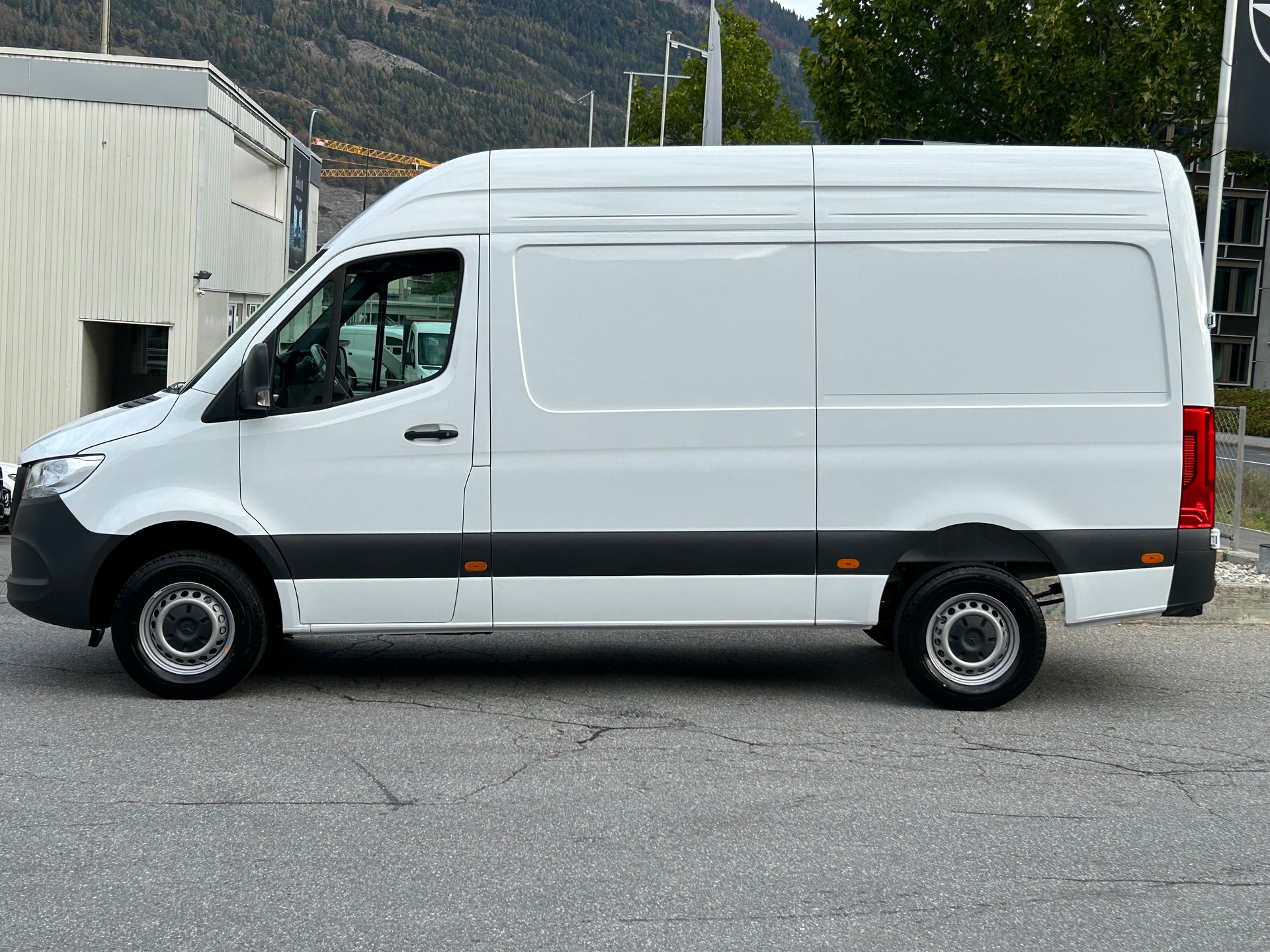 MERCEDES-BENZ Sprinter 315 CDI PRO KA Standard-showroom-element-3