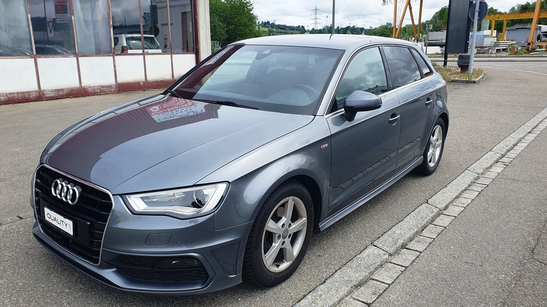 AUDI A3 Sportback 1.6 TDI Attraction S-tronic-image-4