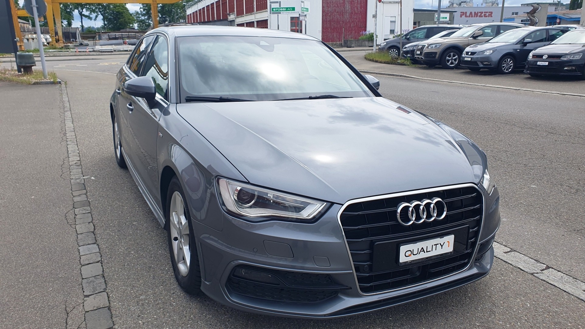 Car photo