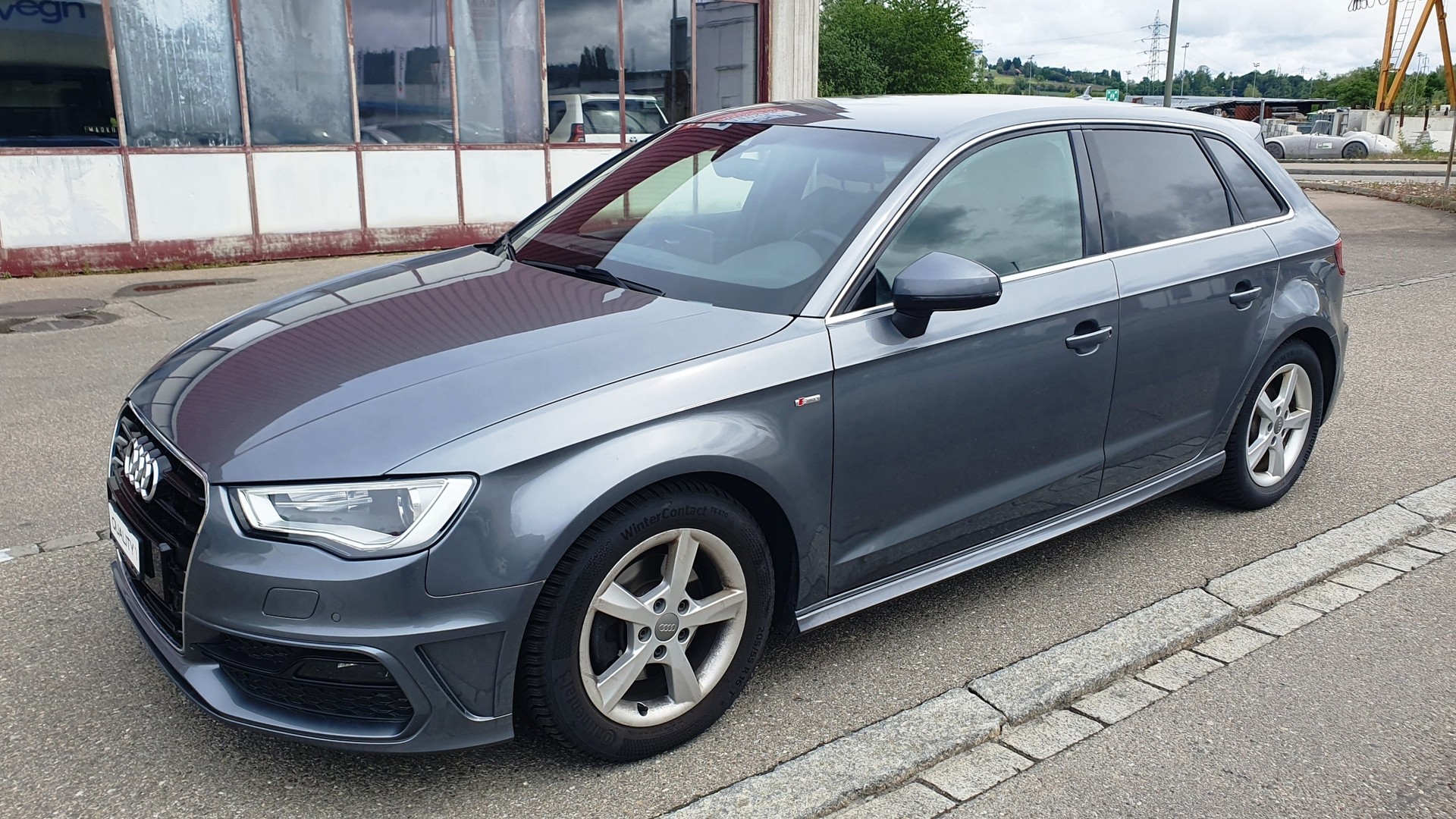 AUDI A3 Sportback 1.6 TDI Attraction S-tronic-image-5
