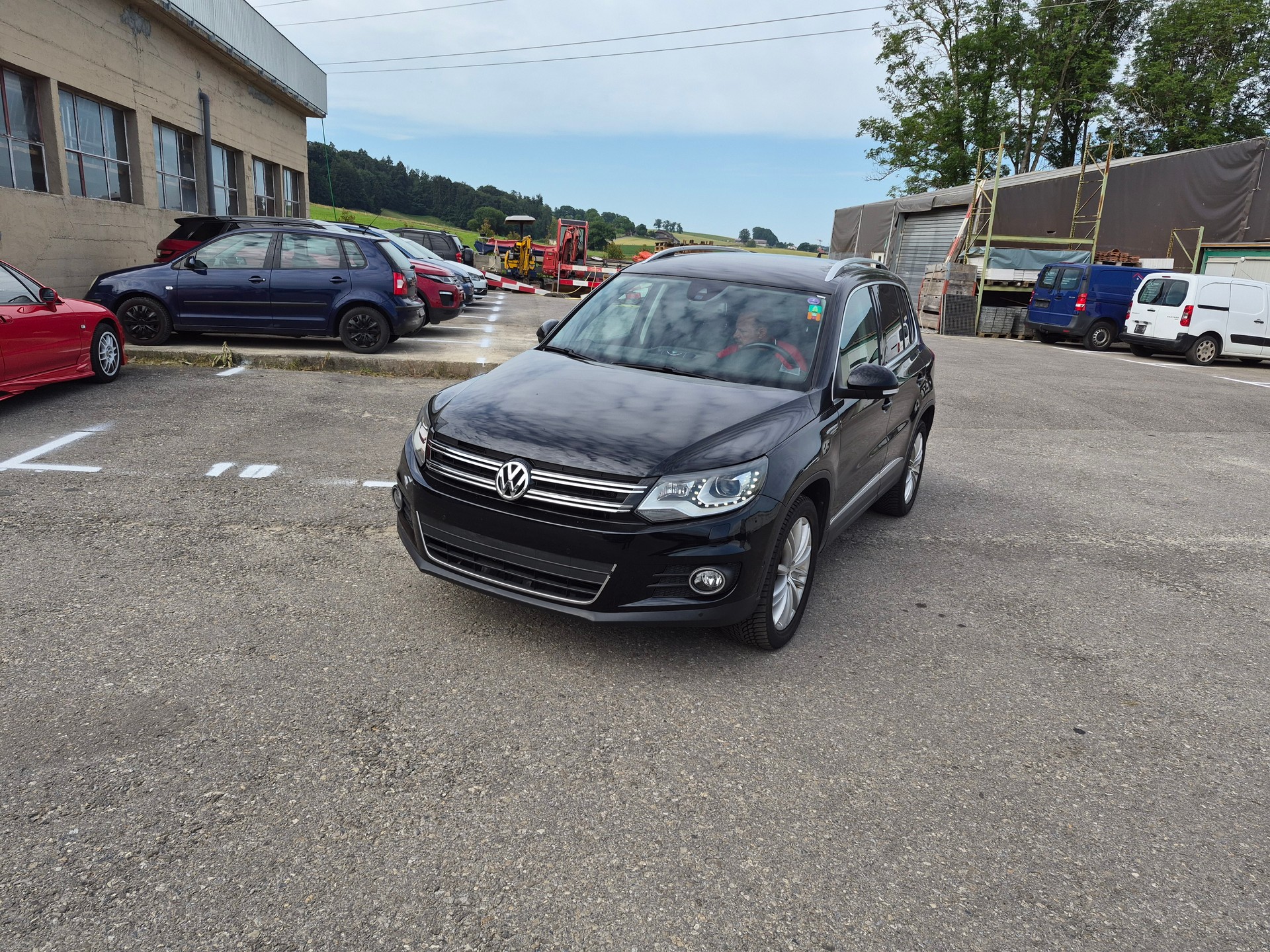 VW Tiguan 2.0 TSI Sport&Style 4Motion DSG-image-0