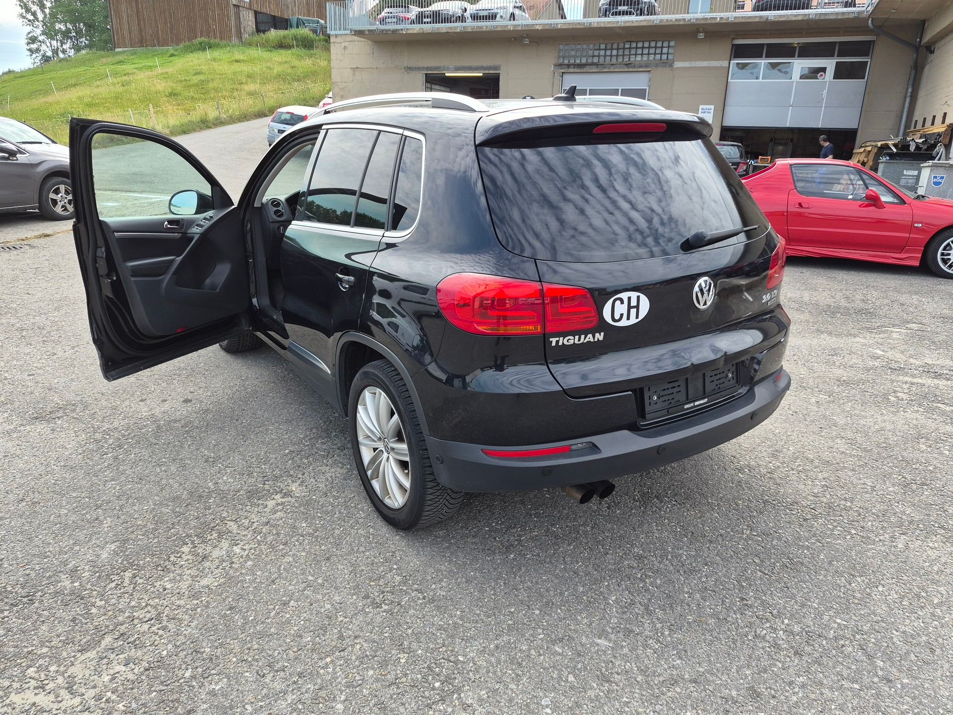 VW Tiguan 2.0 TSI Sport&Style 4Motion DSG-image-3