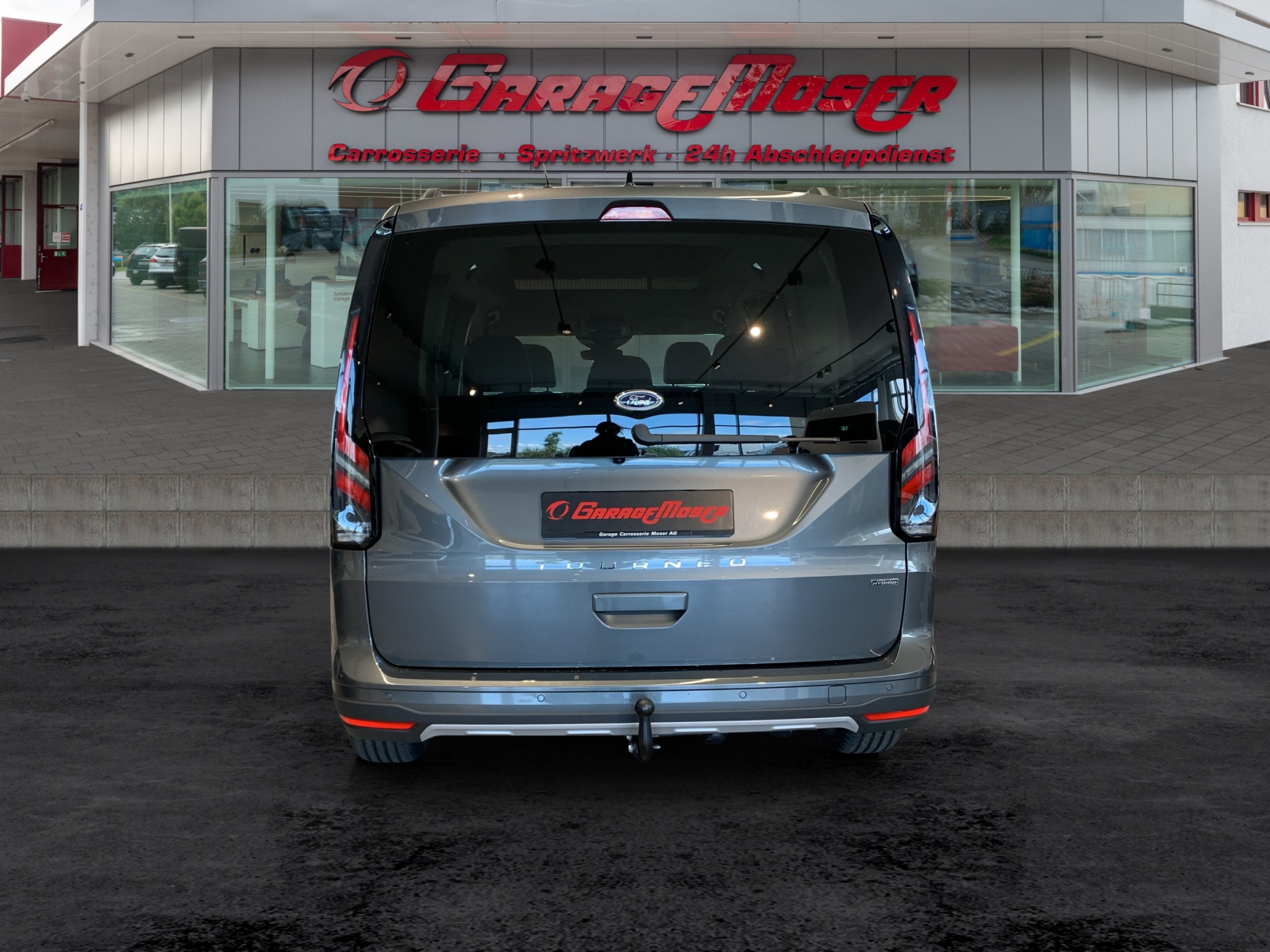 FORD Tourneo Connect 1.5 EcoBoost 150 Active PHEV-image-5